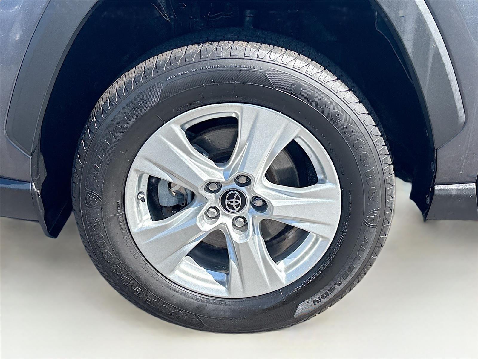 2019 Toyota RAV4 Hybrid LE