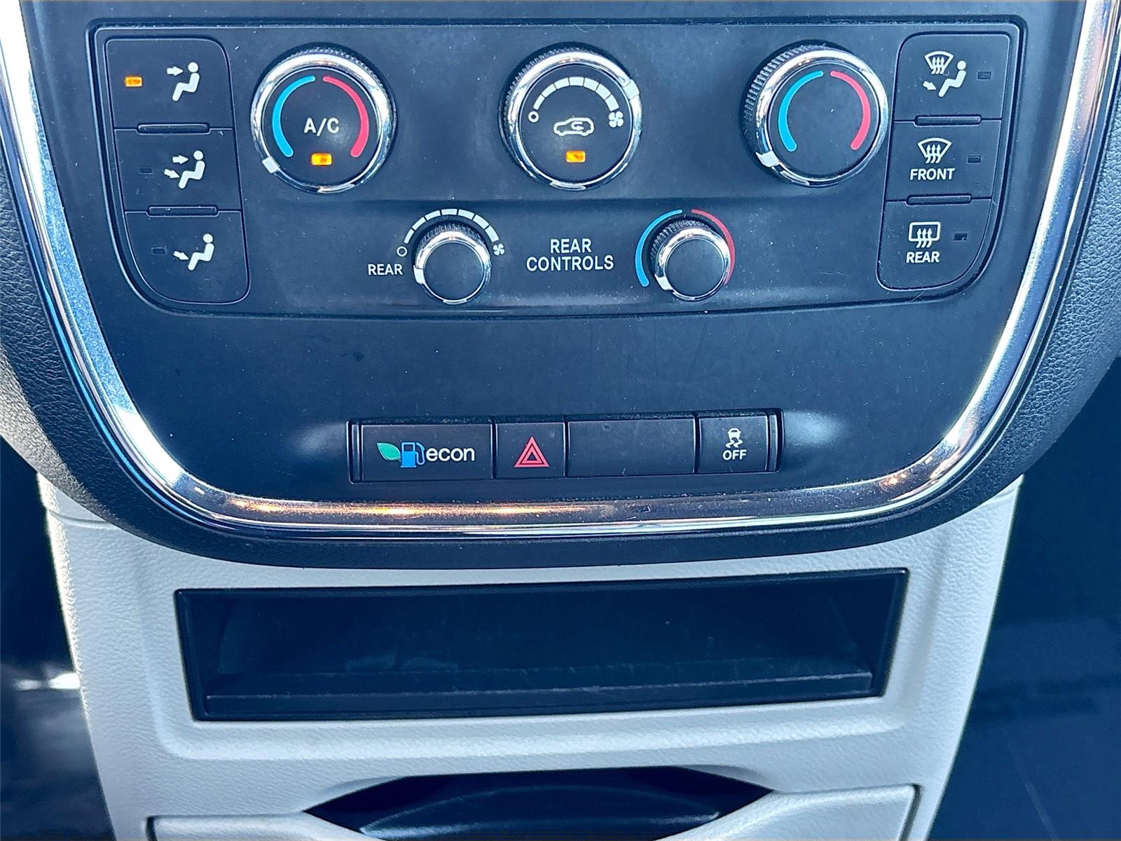 2016 Dodge Grand Caravan SE Plus