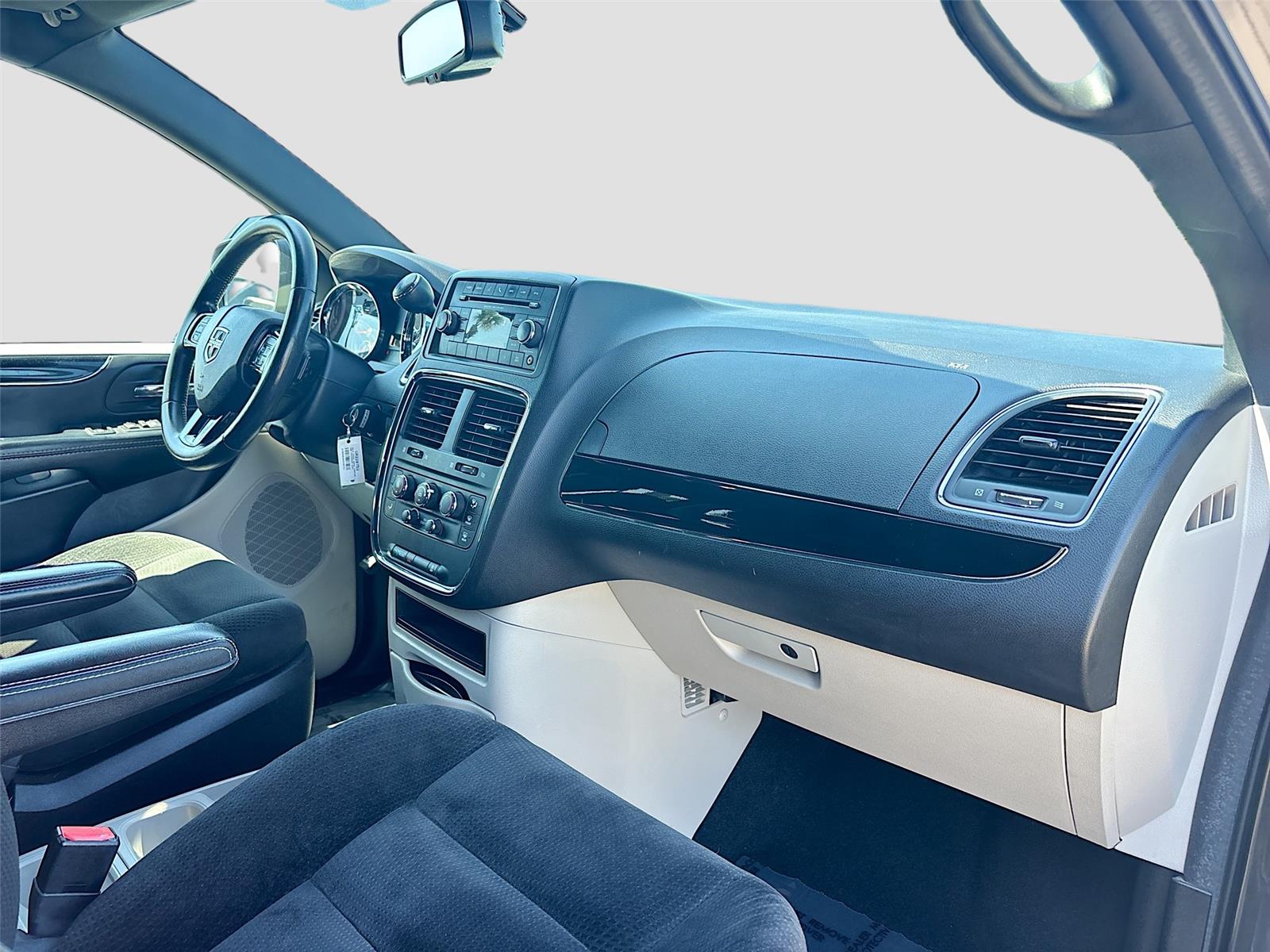 2016 Dodge Grand Caravan SE Plus