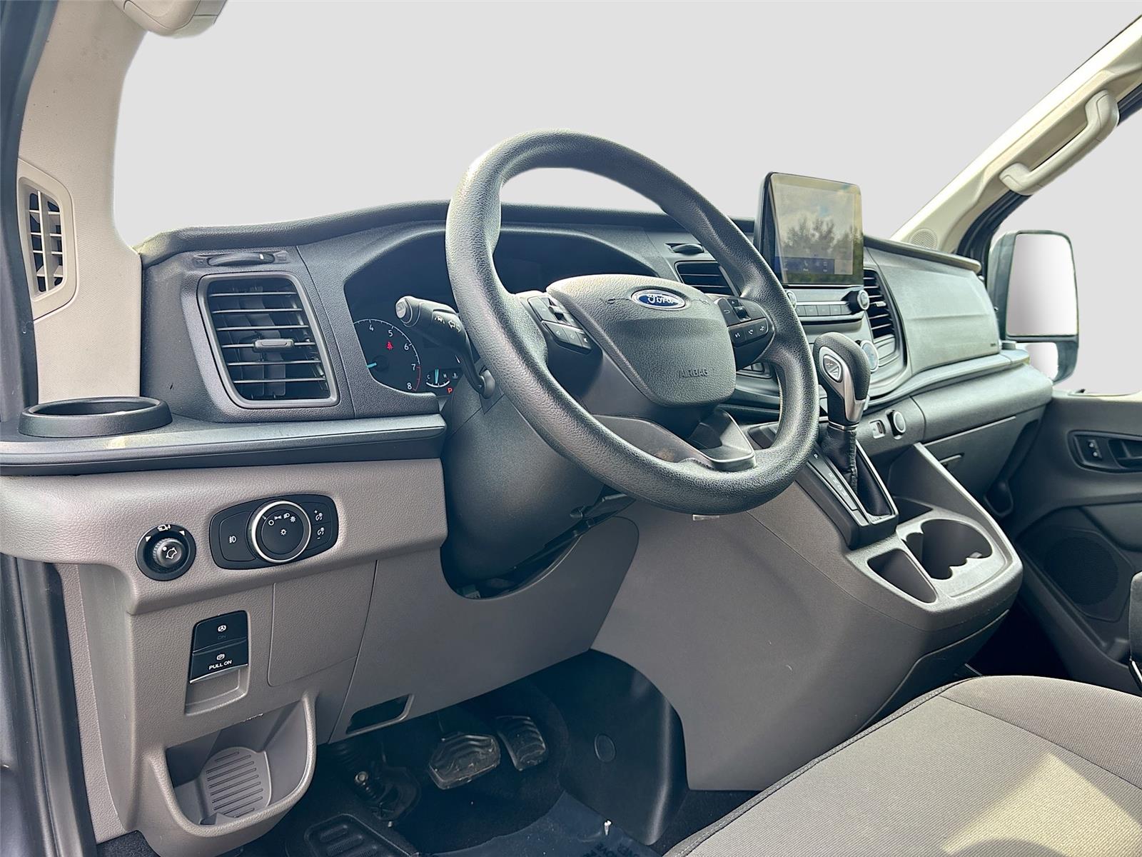 2021 Ford Transit Passenger Wagon XLT