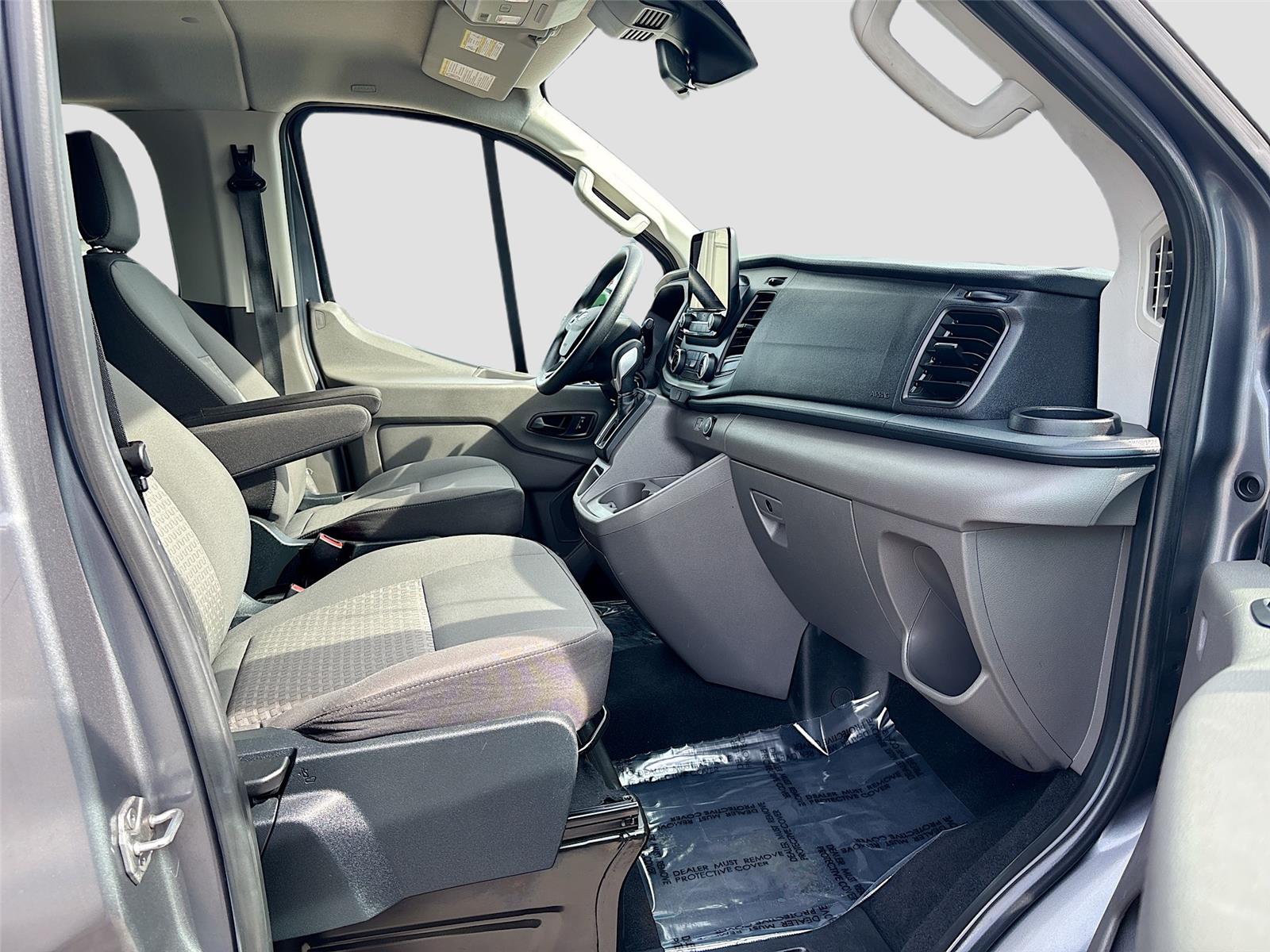 2021 Ford Transit Passenger Wagon XLT