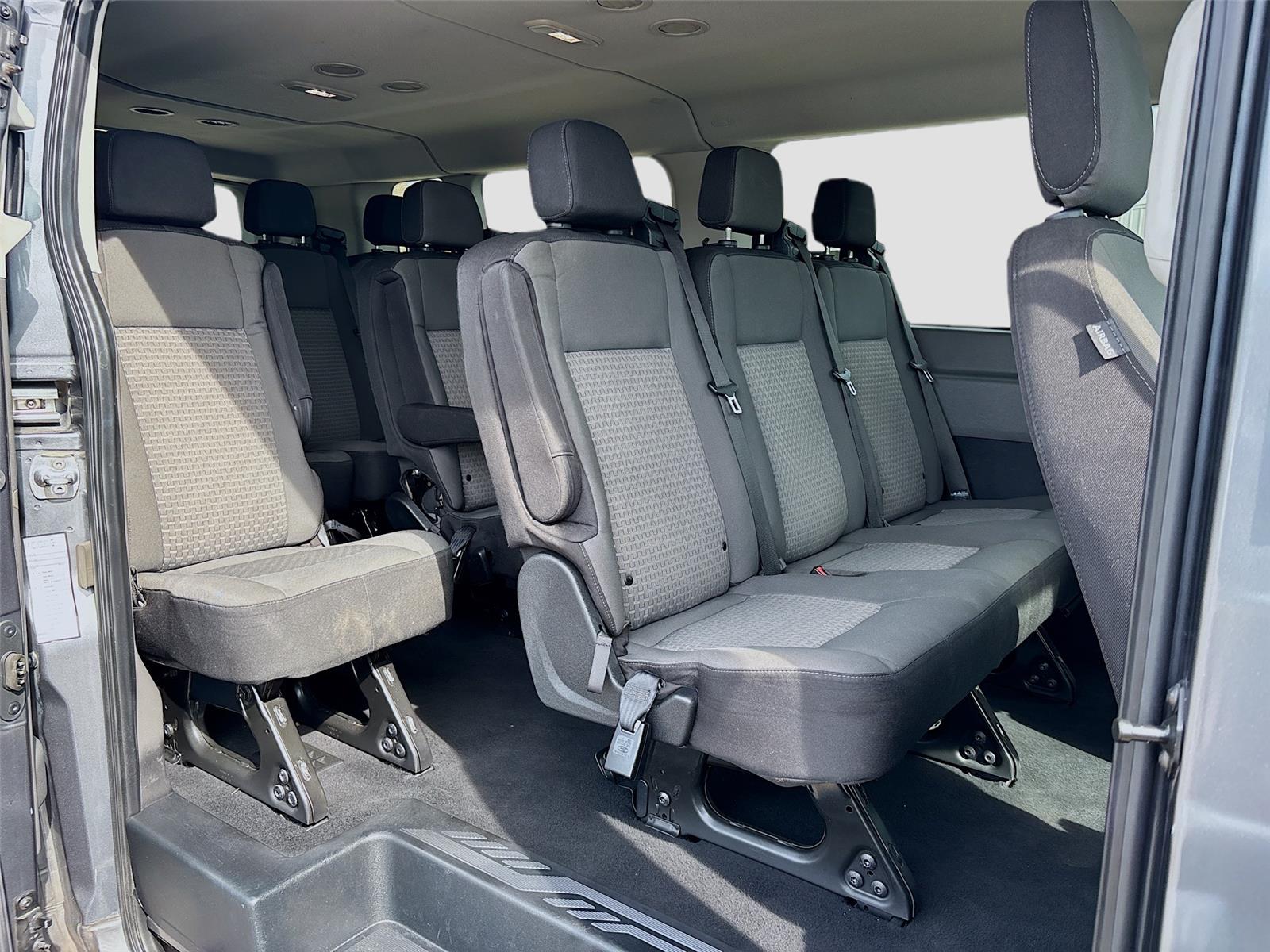 2021 Ford Transit Passenger Wagon XLT