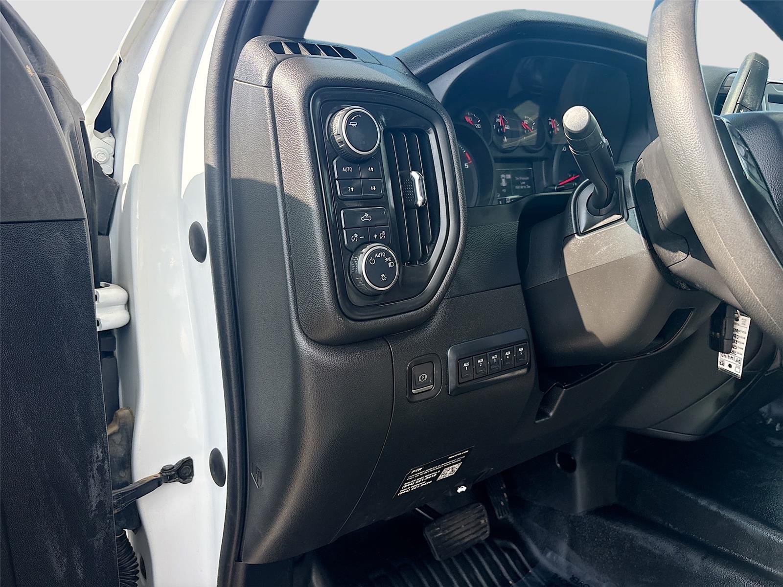 2023 Chevrolet Silverado 3500HD CC Work Truck