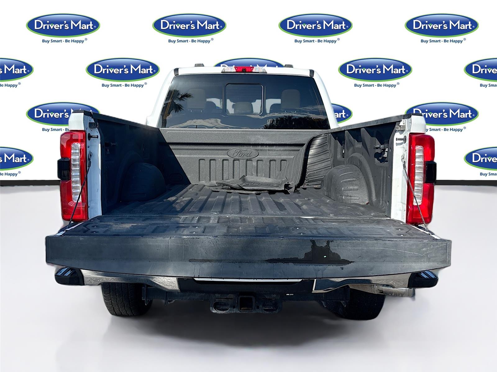 2023 Ford Super Duty F-250 SRW LARIAT