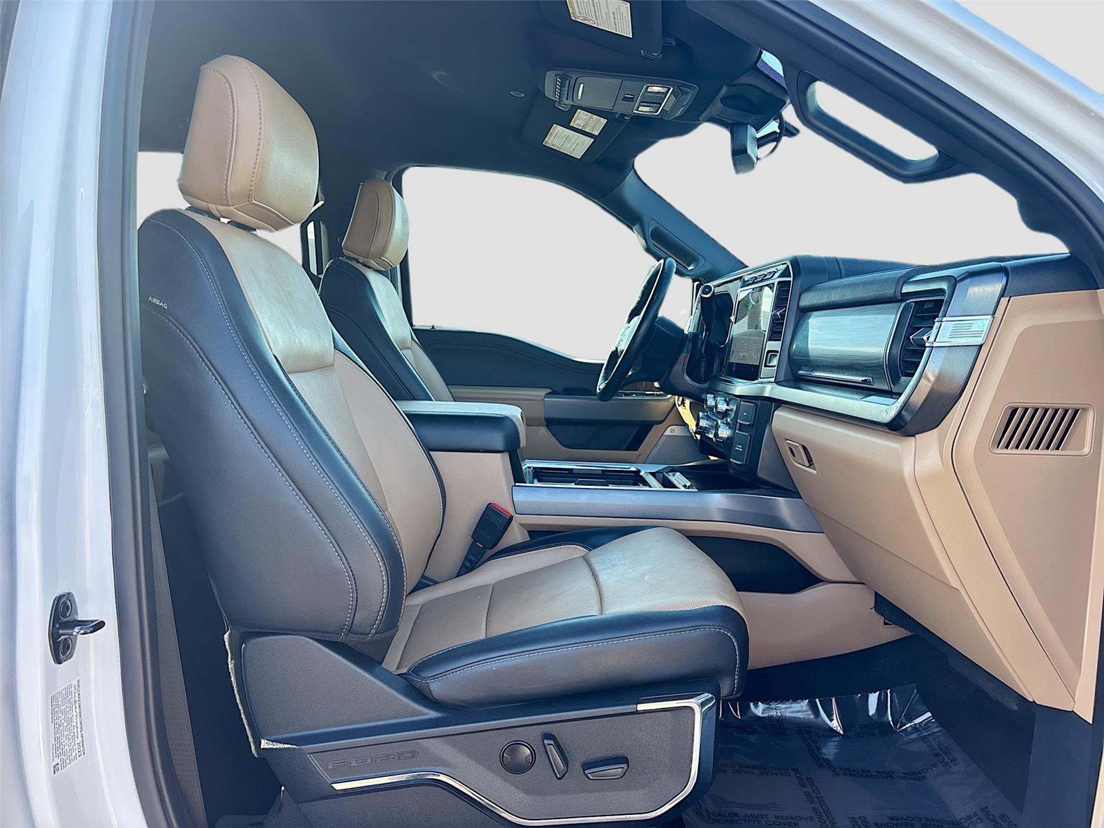 2023 Ford Super Duty F-250 SRW LARIAT