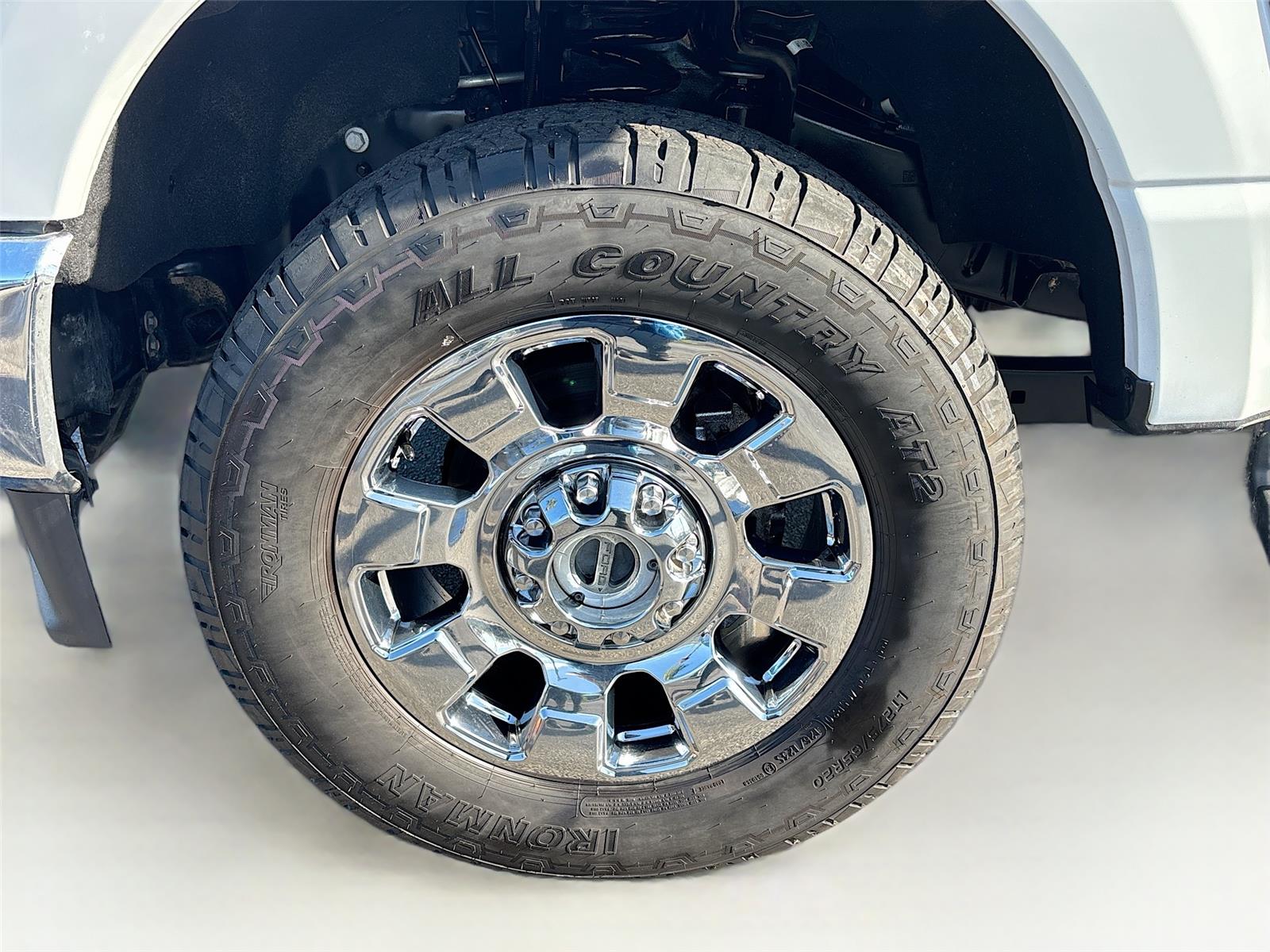2023 Ford Super Duty F-250 SRW LARIAT