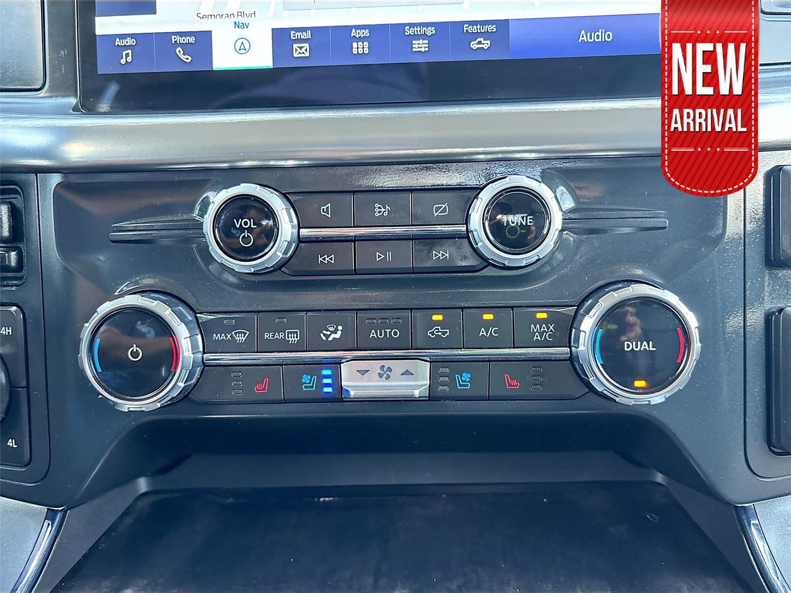 2022 Ford F-150 LARIAT