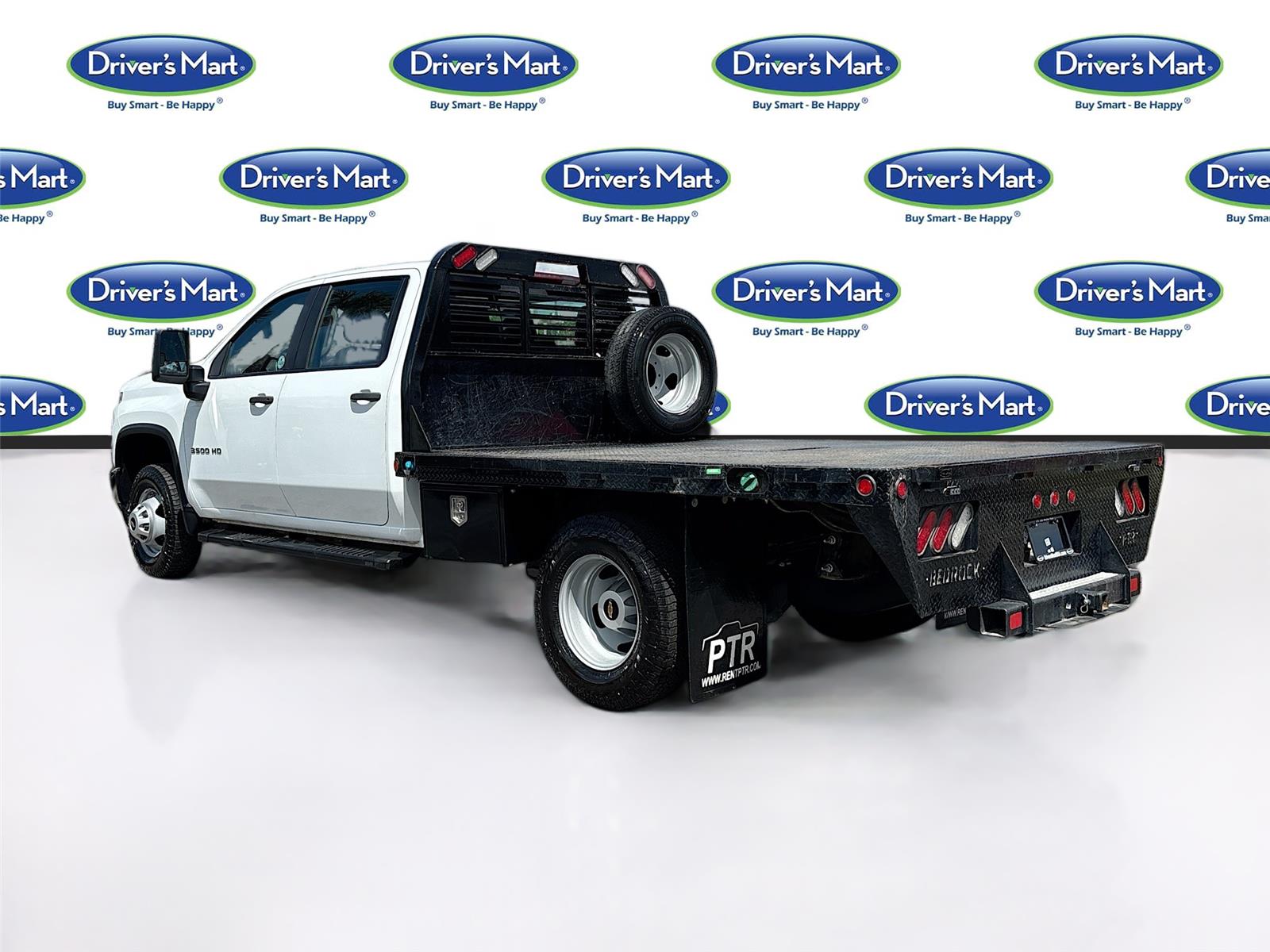 2023 Chevrolet Silverado 3500HD CC Work Truck