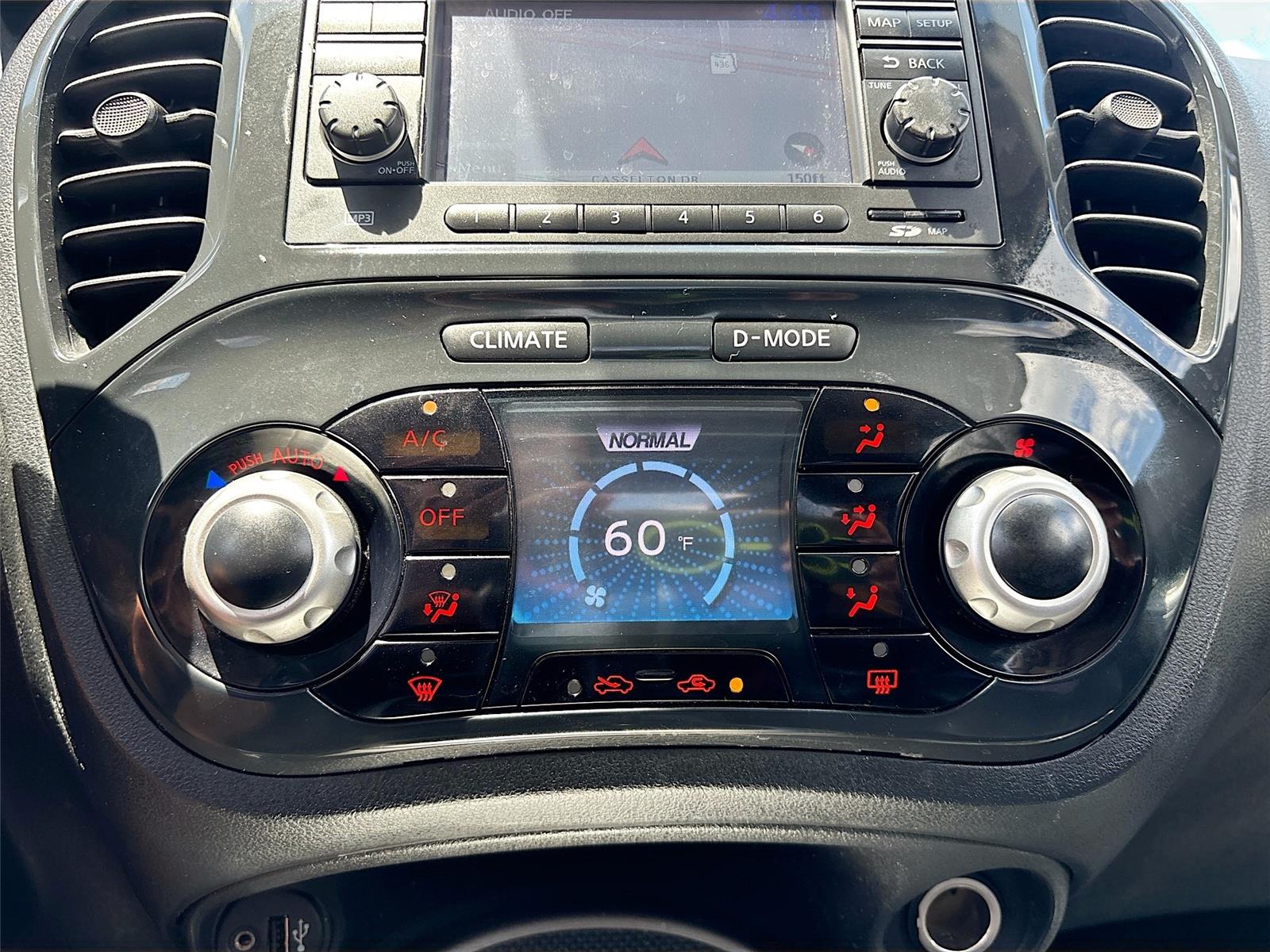 2013 Nissan JUKE SL