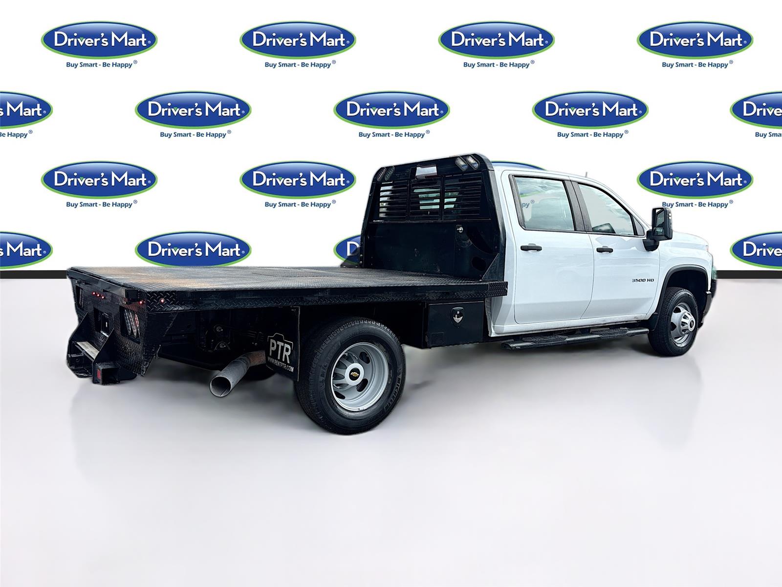 2023 Chevrolet Silverado 3500HD CC Work Truck