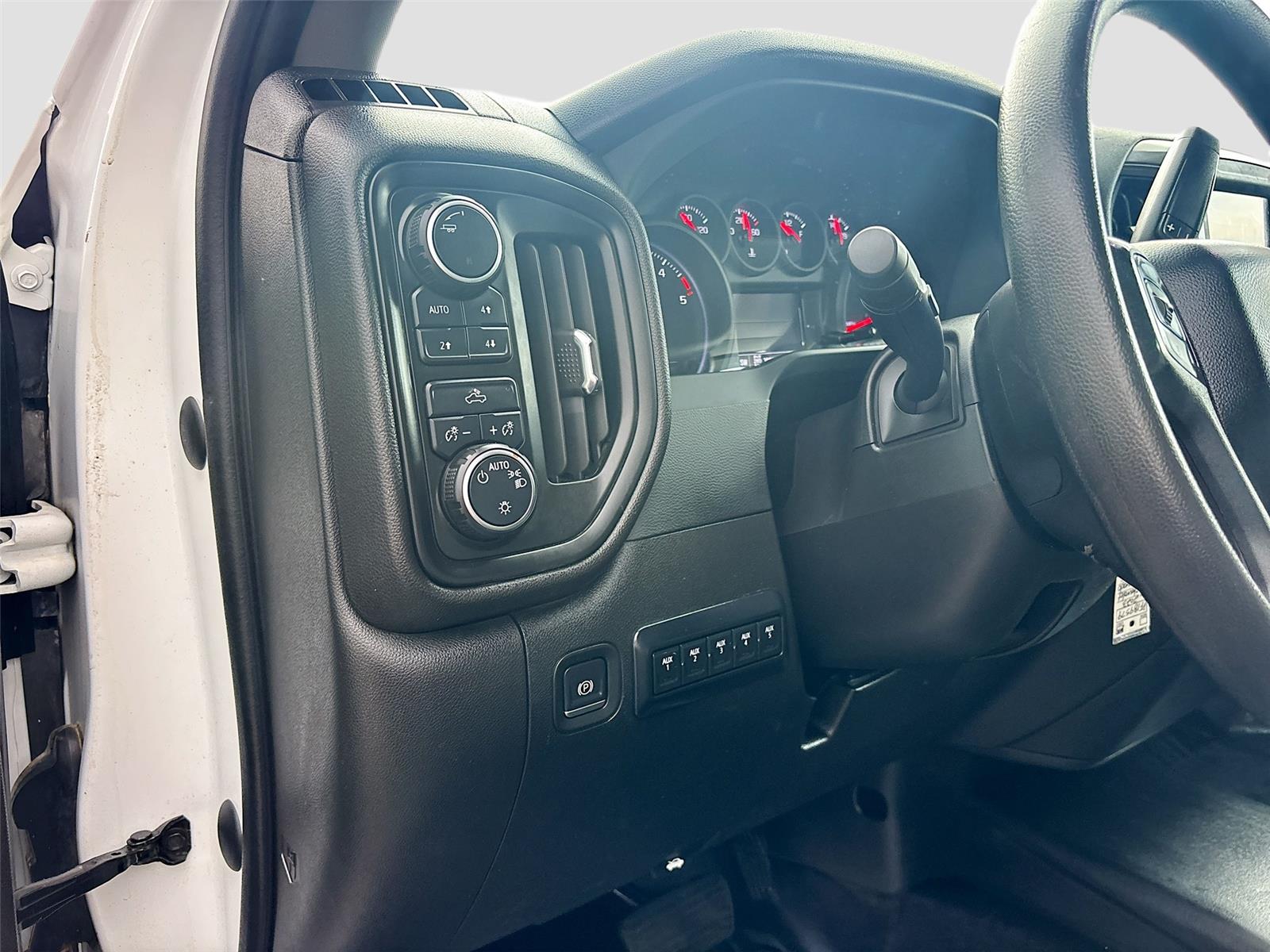 2023 Chevrolet Silverado 3500HD CC Work Truck