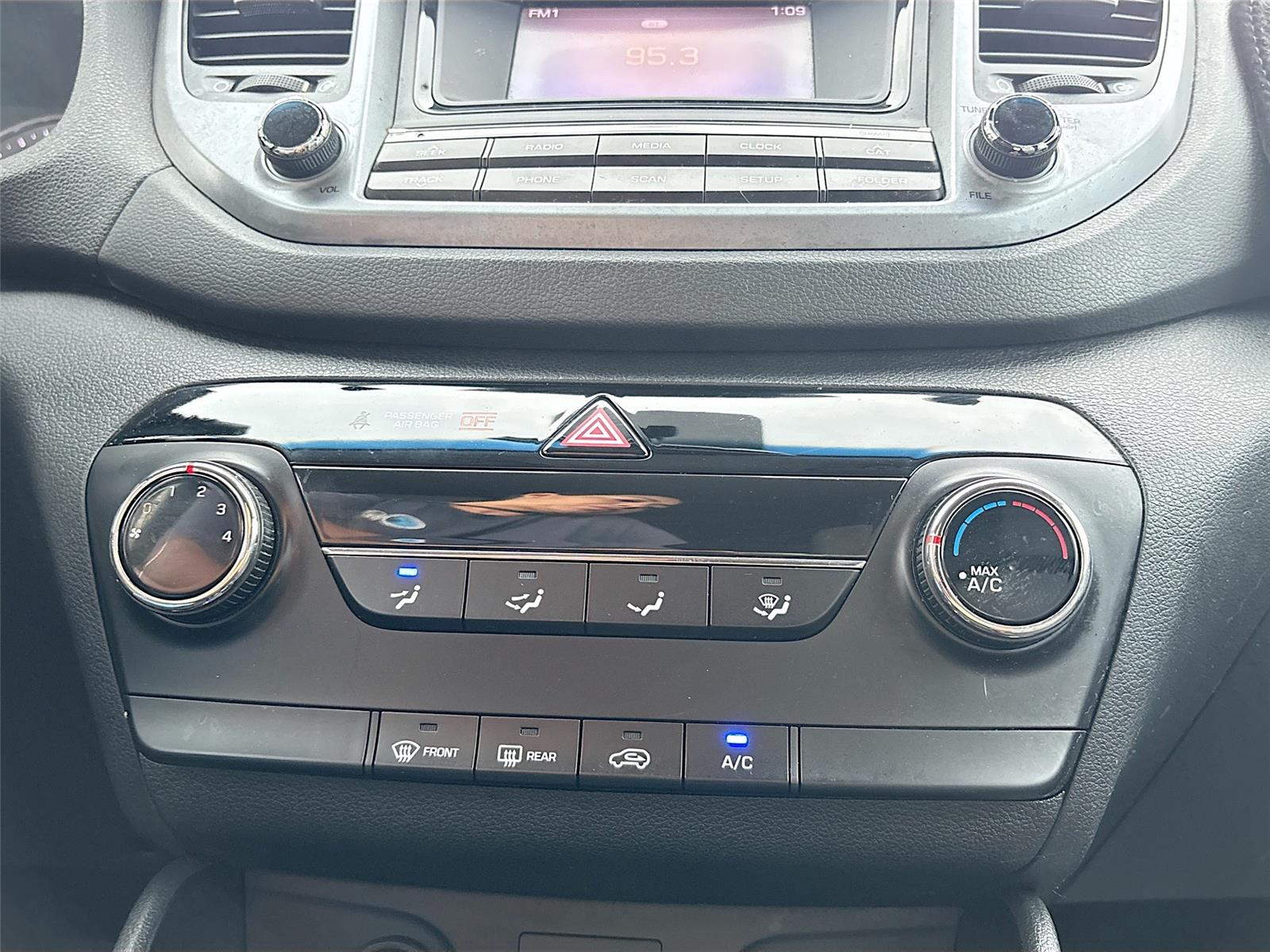 2016 Hyundai Tucson SE