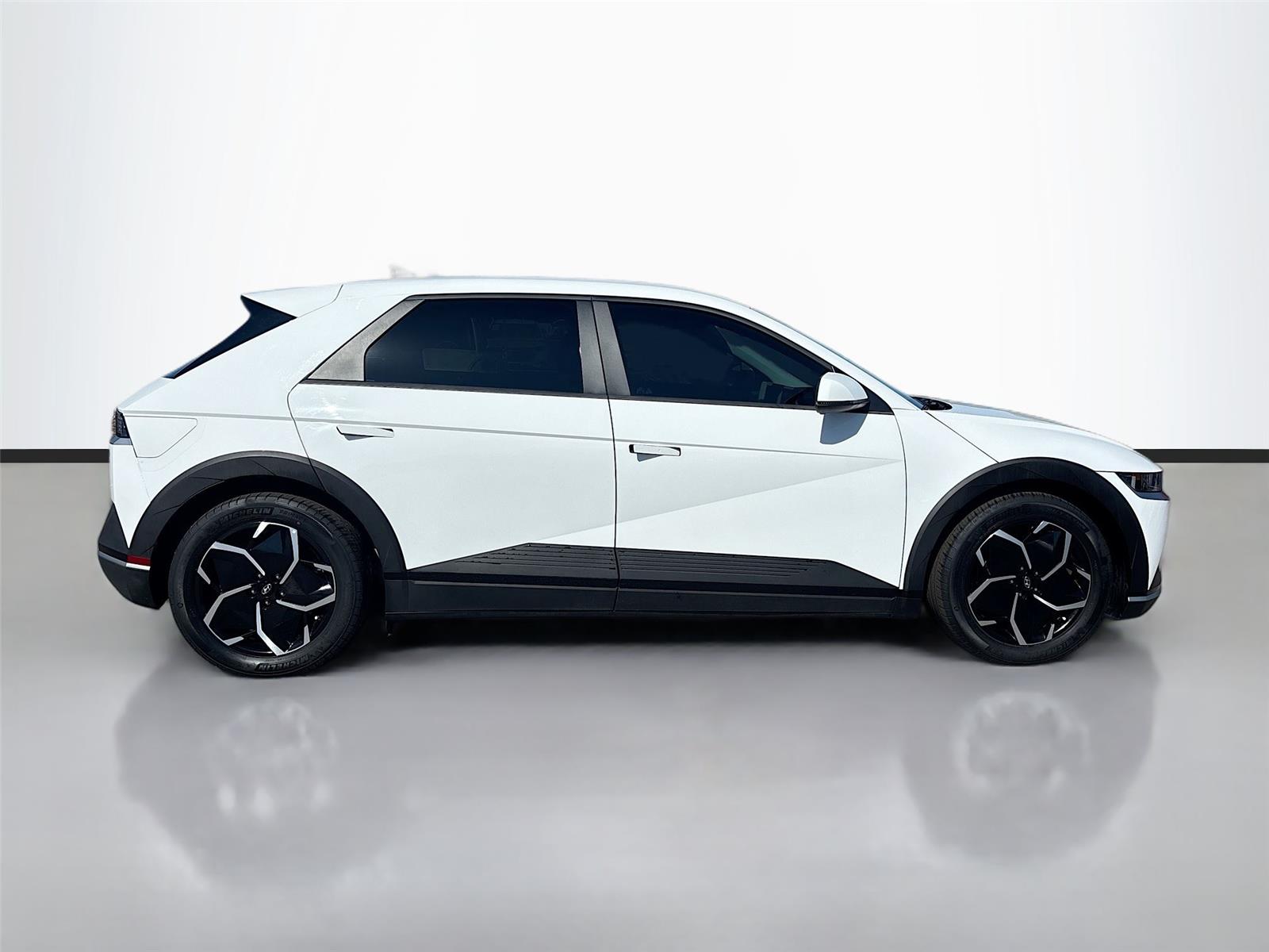 2023 Hyundai IONIQ 5 SE