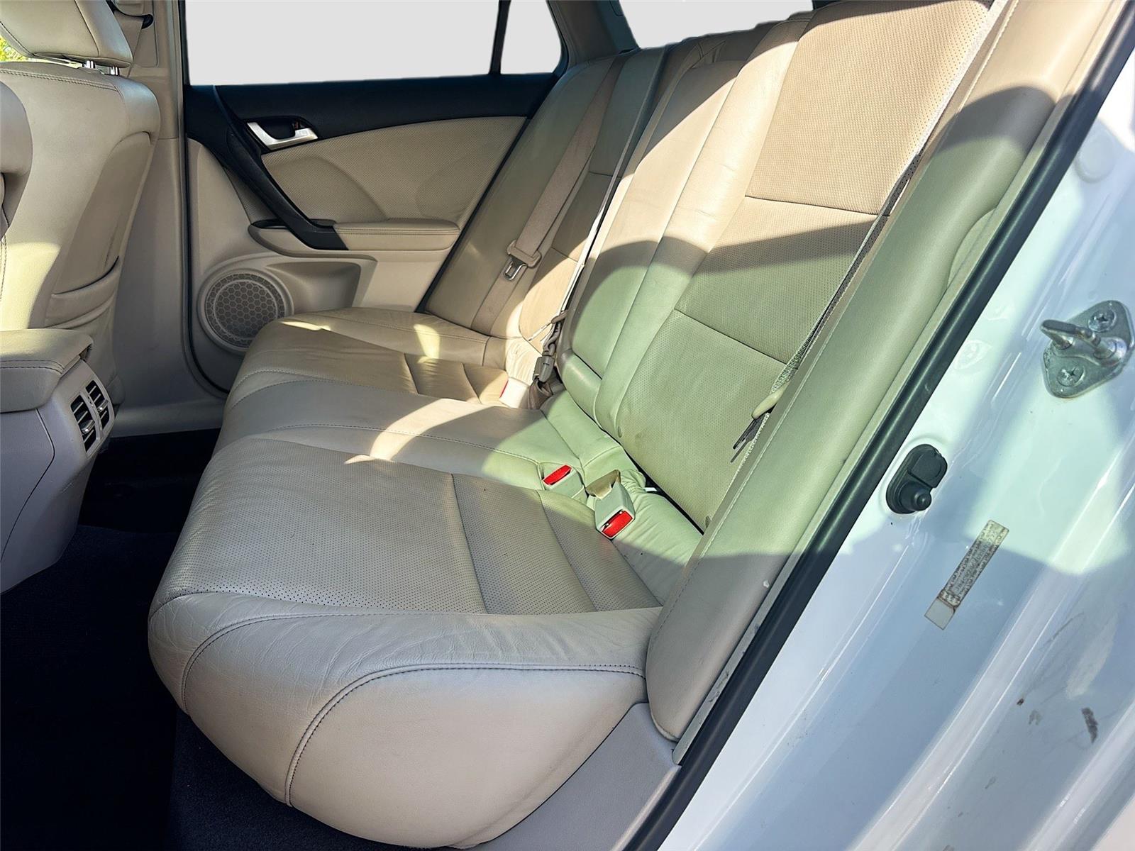2012 Acura TSX Sport Wagon Tech Pkg