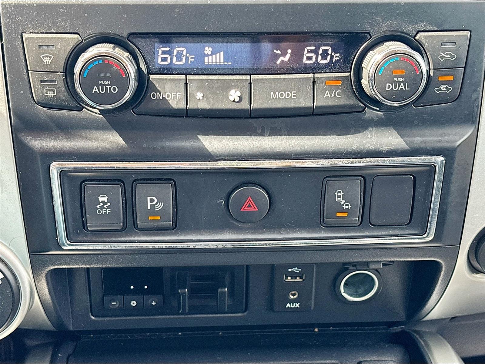 2017 Nissan Titan SL