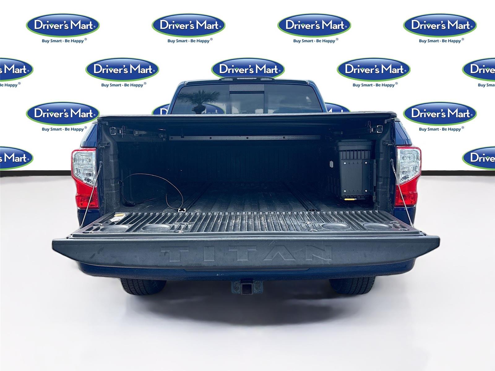 2017 Nissan Titan SL