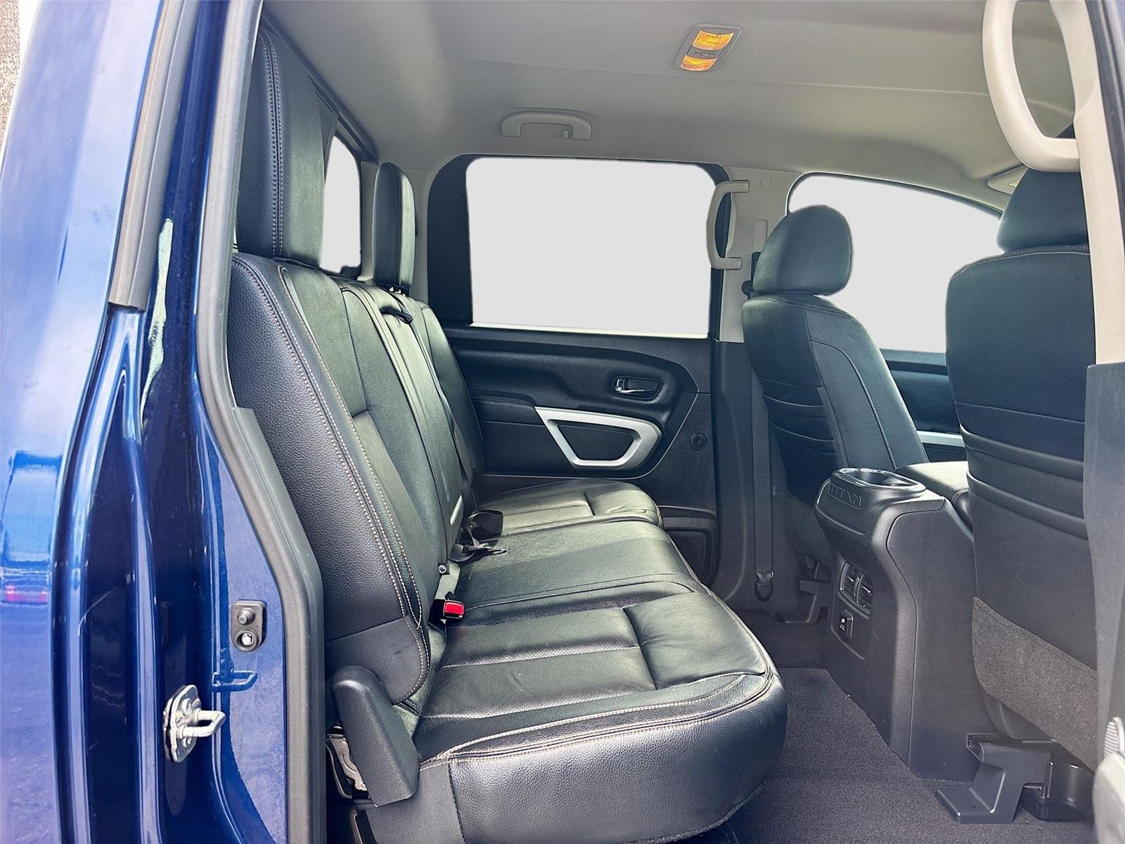 2017 Nissan Titan SL