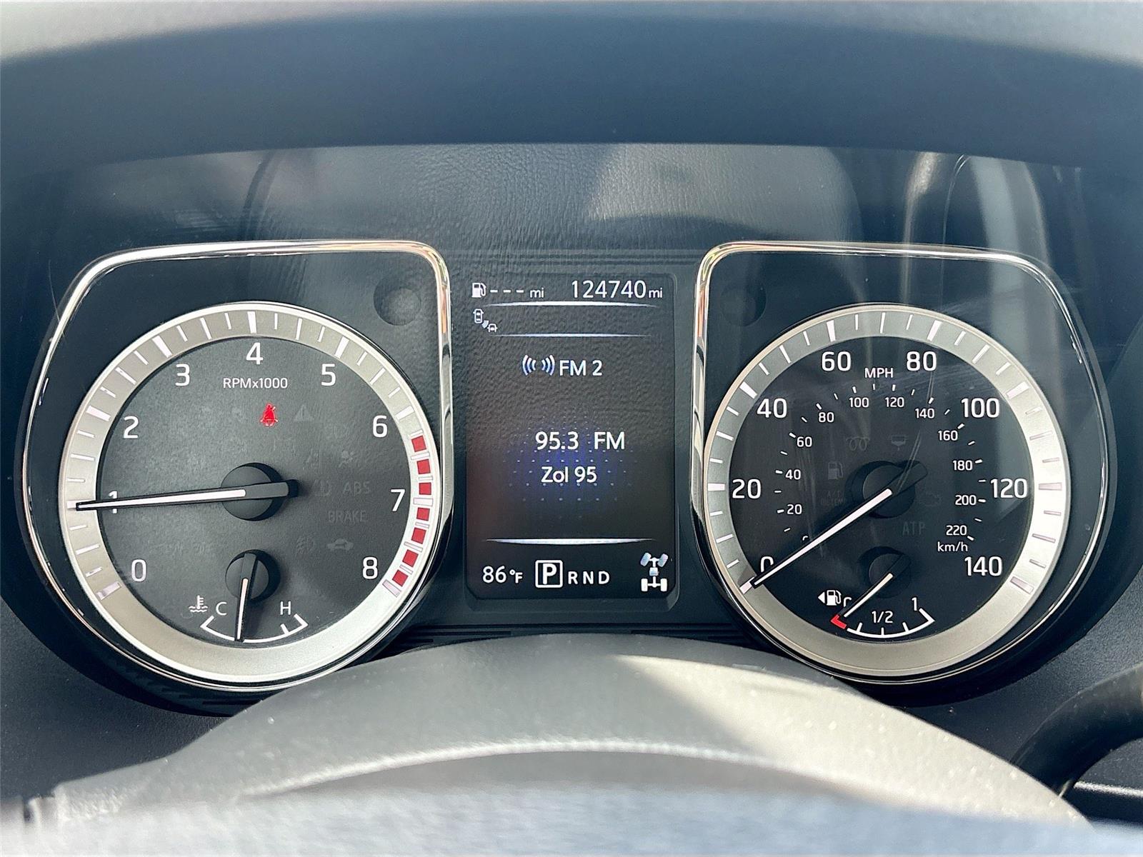 2017 Nissan Titan SL