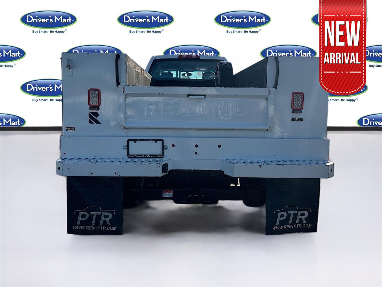 2022 Chevrolet Silverado 5500HD Work Truck photo 3