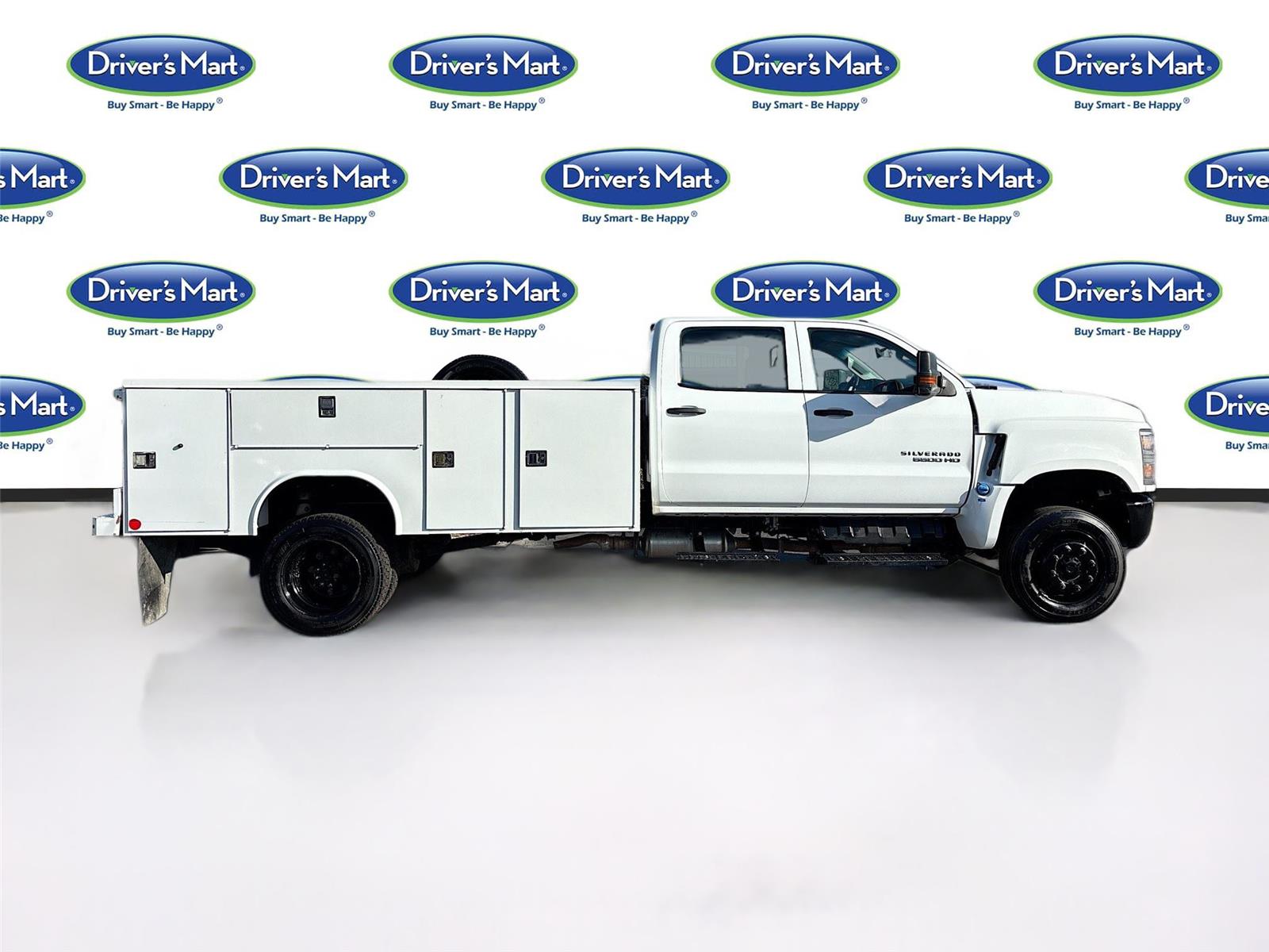 2022 Chevrolet Silverado 5500HD Work Truck