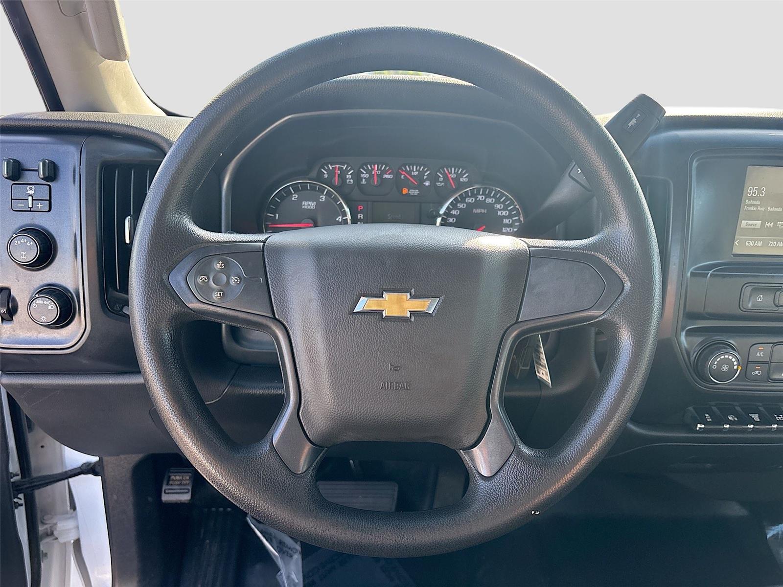 2022 Chevrolet Silverado 5500HD Work Truck