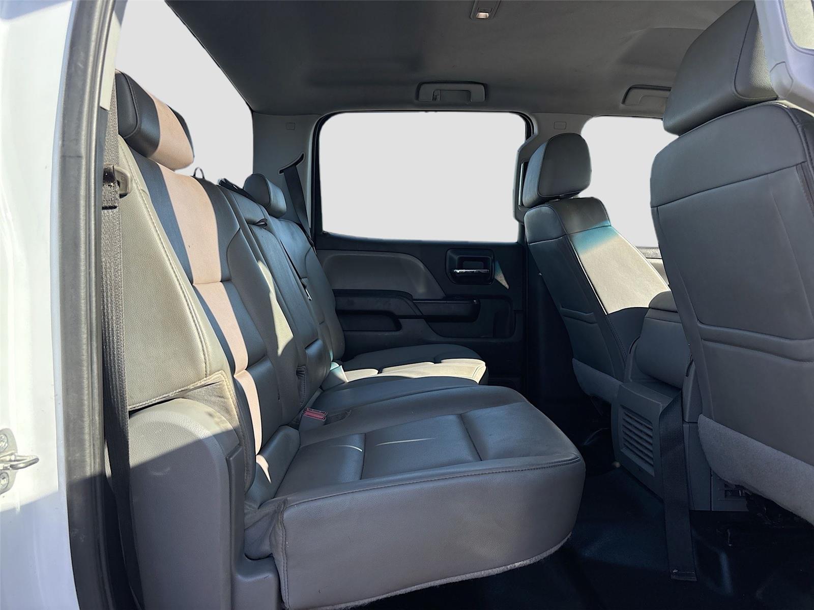 2022 Chevrolet Silverado 5500HD Work Truck
