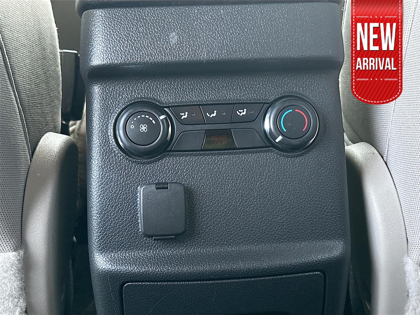 2014 Ford Explorer Base