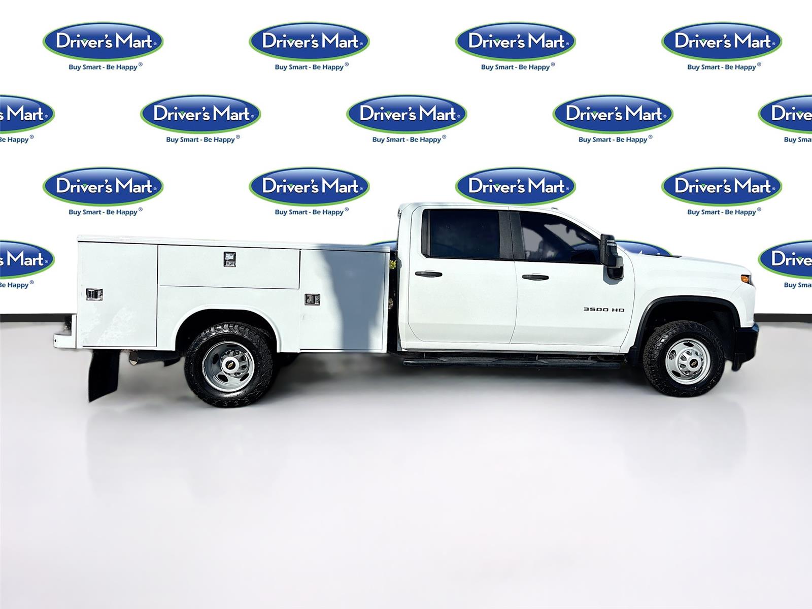 2023 Chevrolet Silverado 3500HD CC Work Truck