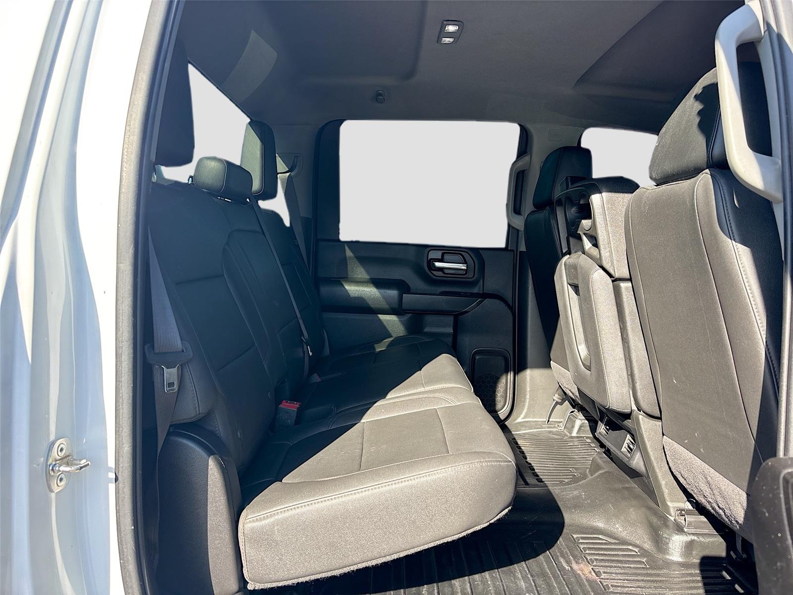 2023 Chevrolet Silverado 3500HD CC Work Truck