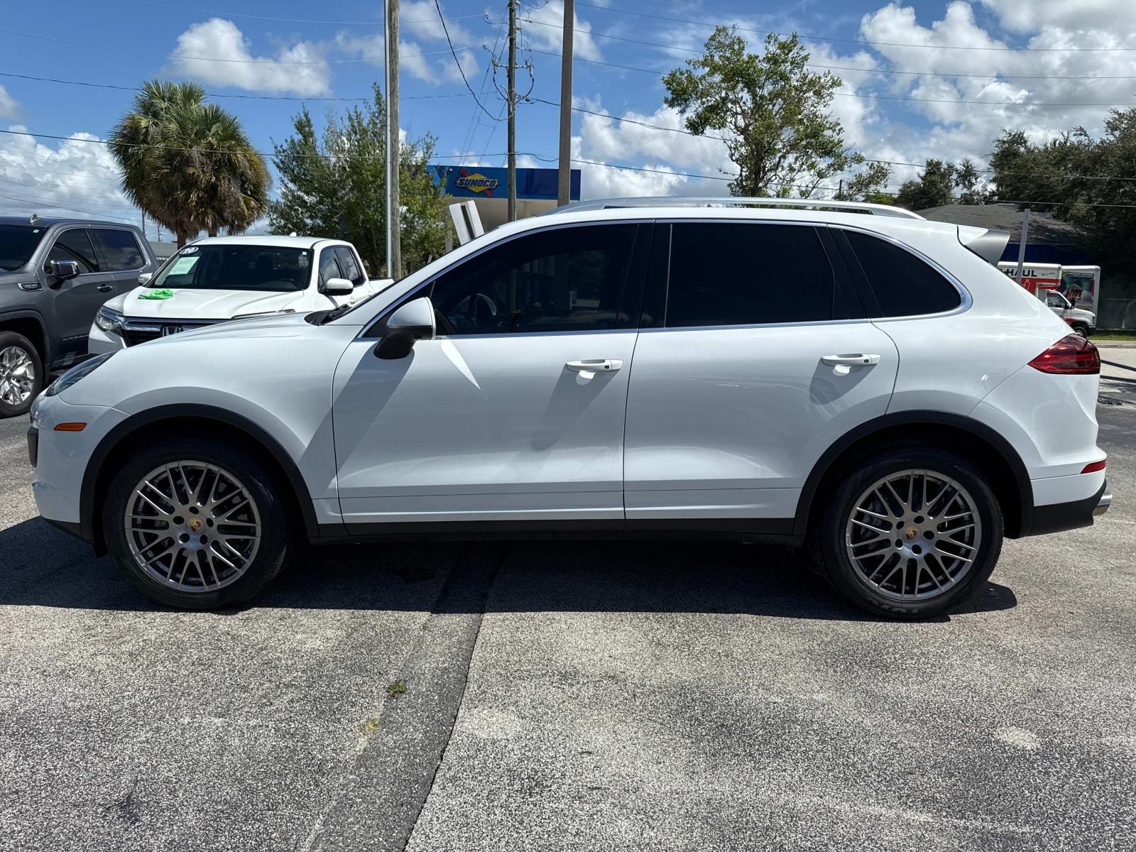 2016 Porsche Cayenne S