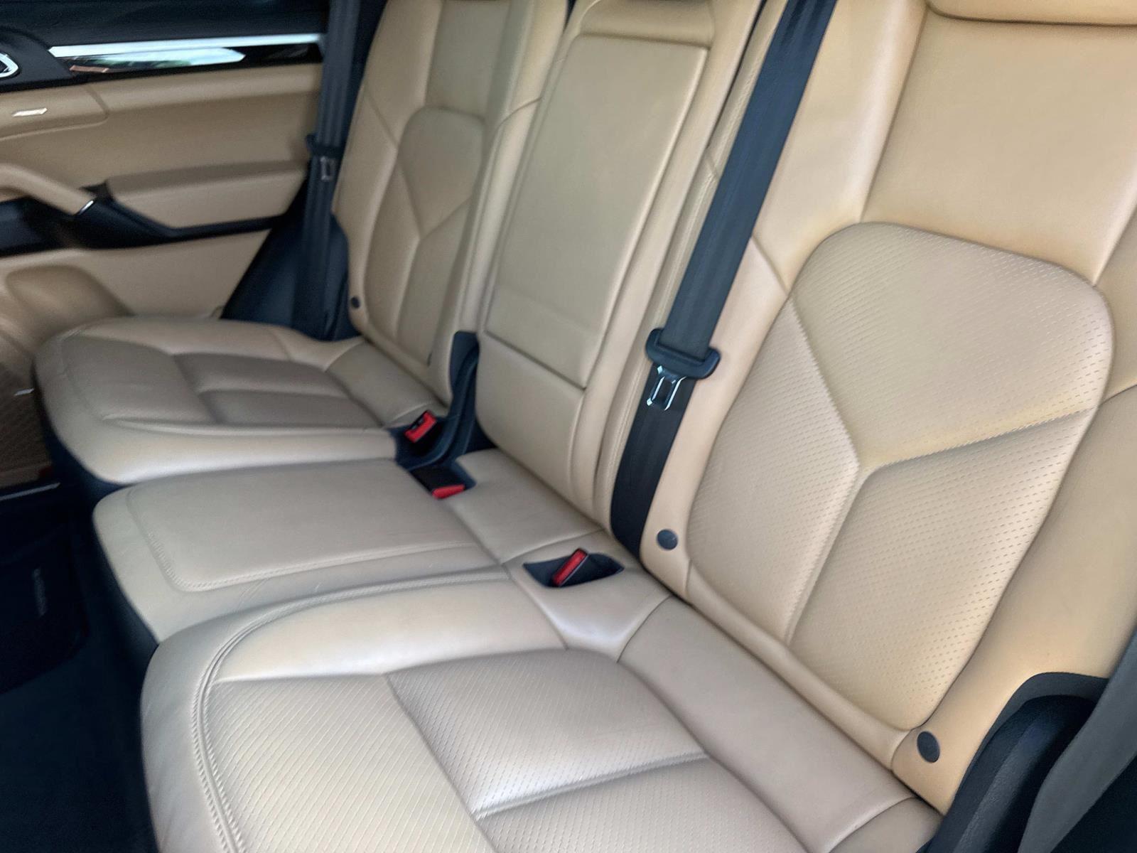 2016 Porsche Cayenne S