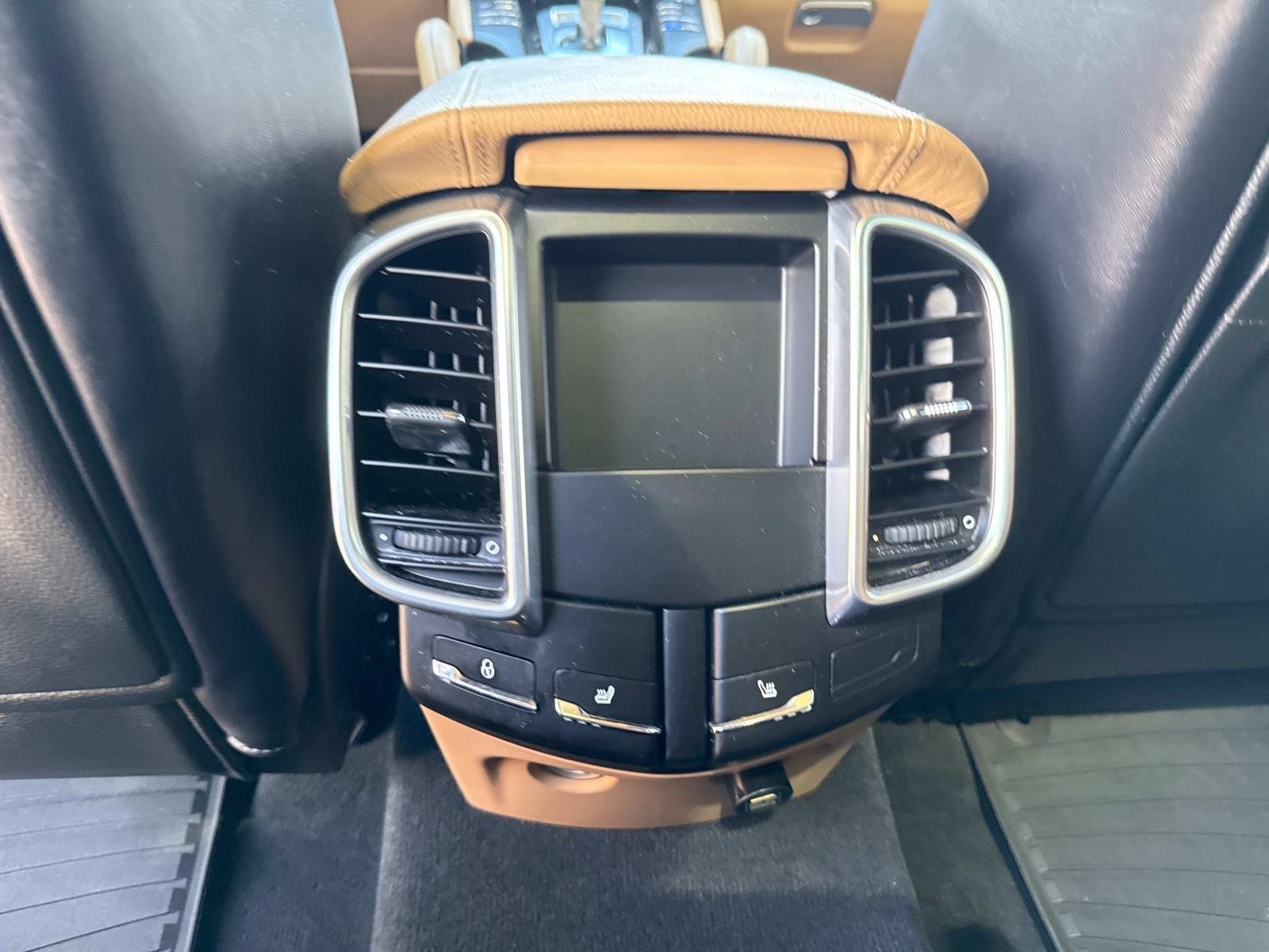 2016 Porsche Cayenne S