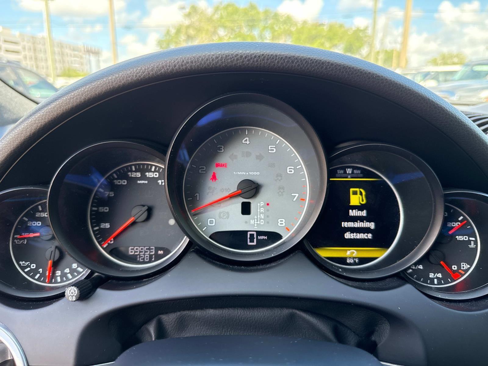 2016 Porsche Cayenne S