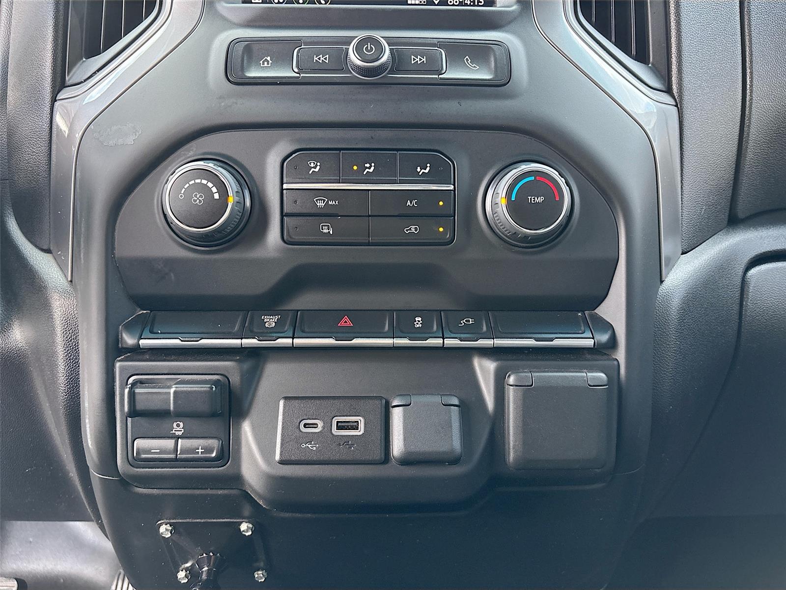 2022 Chevrolet Silverado 3500HD CC Work Truck