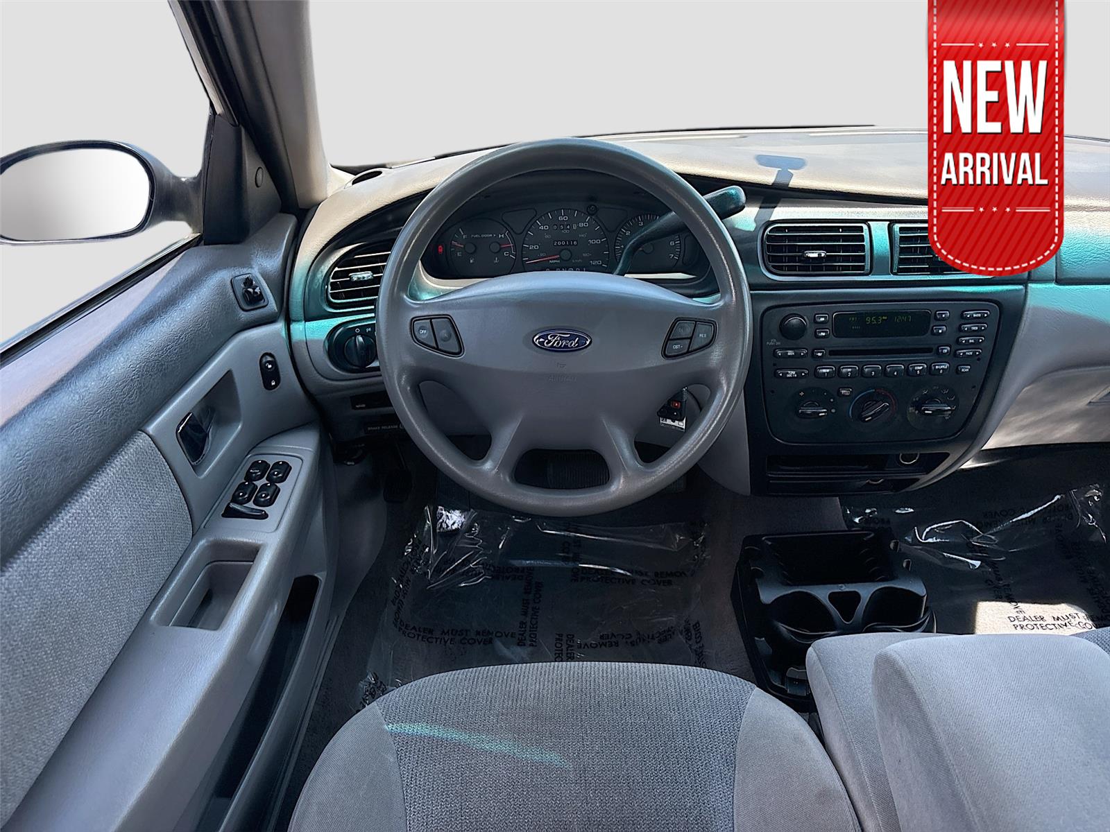 2002 Ford Taurus SE Standard