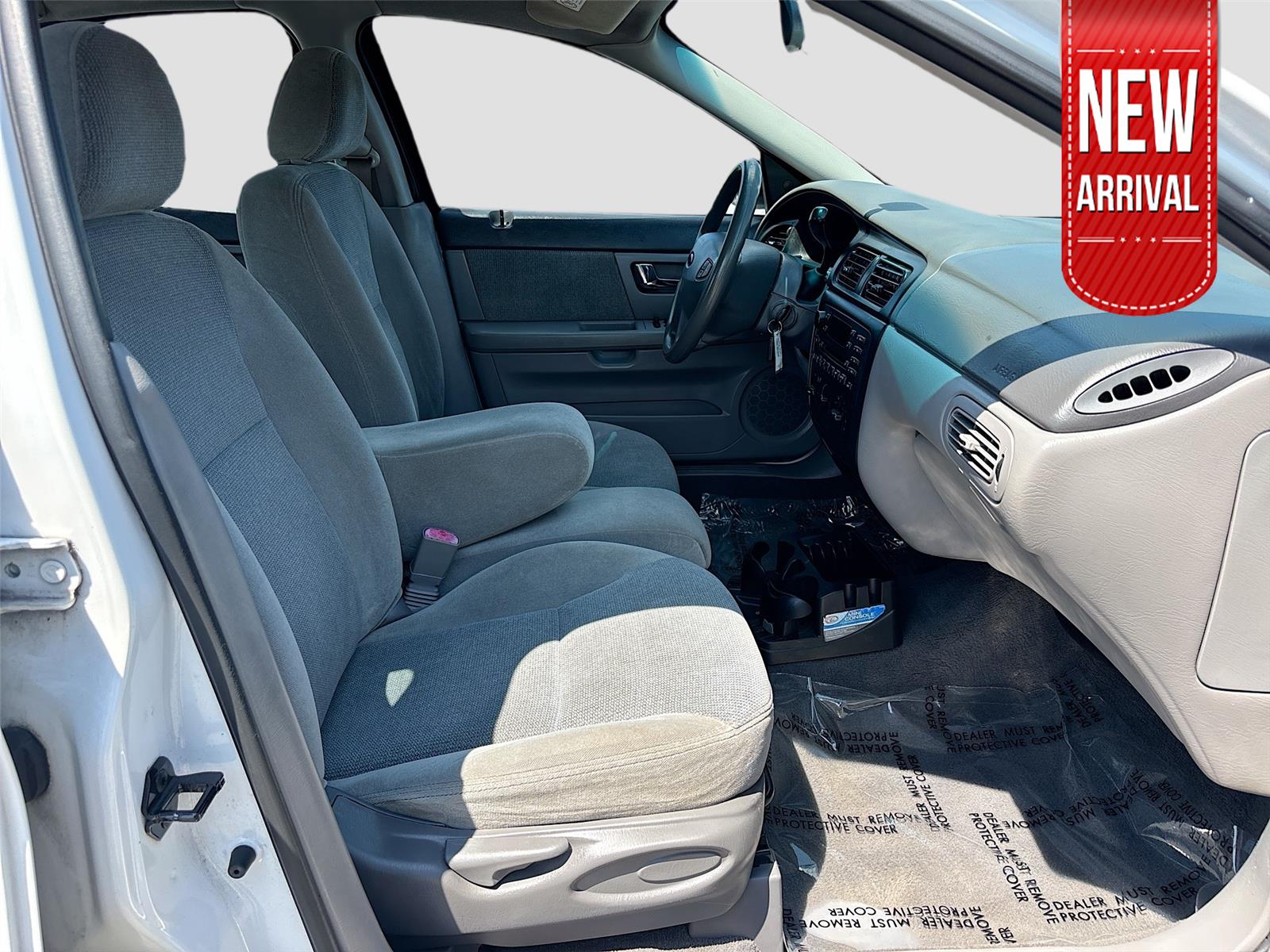 2002 Ford Taurus SE Standard