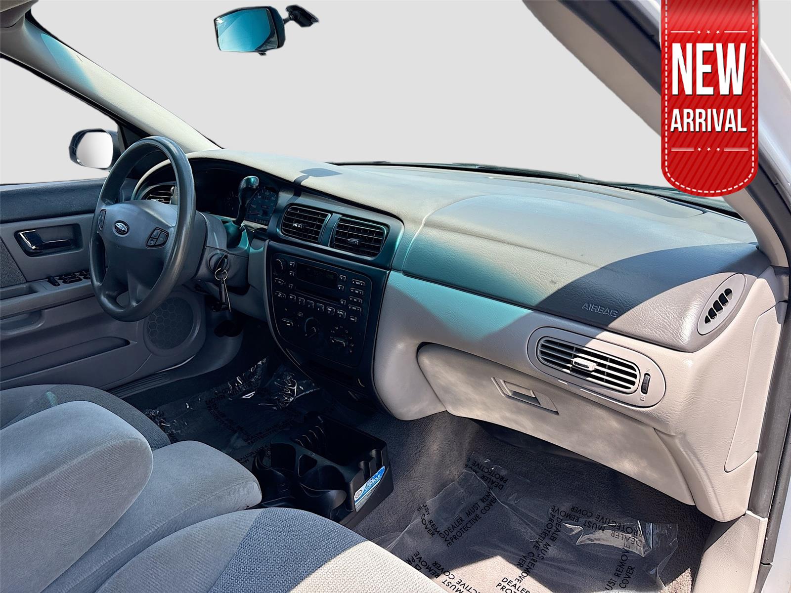 2002 Ford Taurus SE Standard