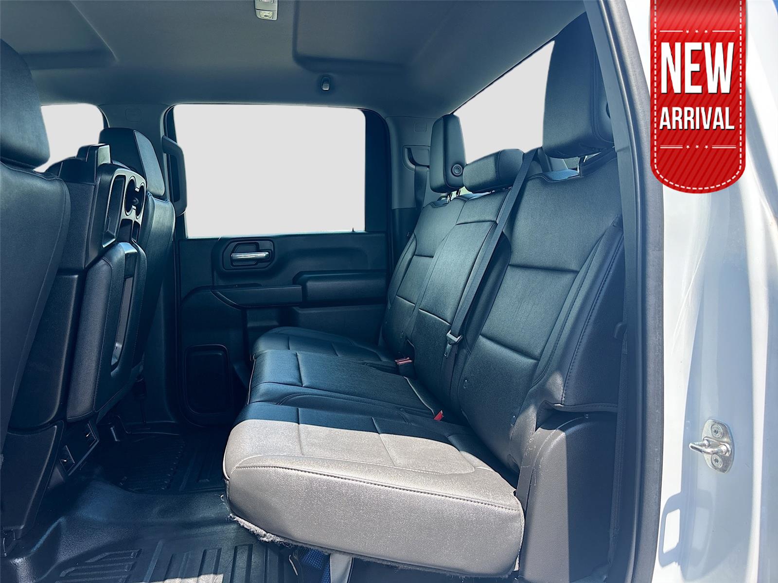 2023 Chevrolet Silverado 3500HD CC Work Truck