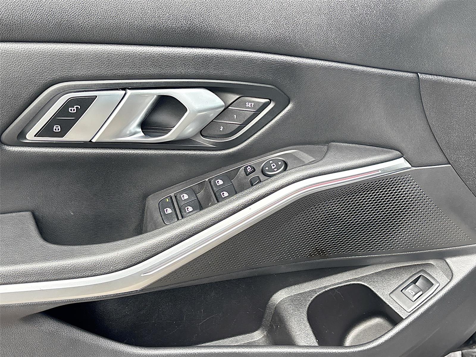 2023 BMW 3 Series 330i