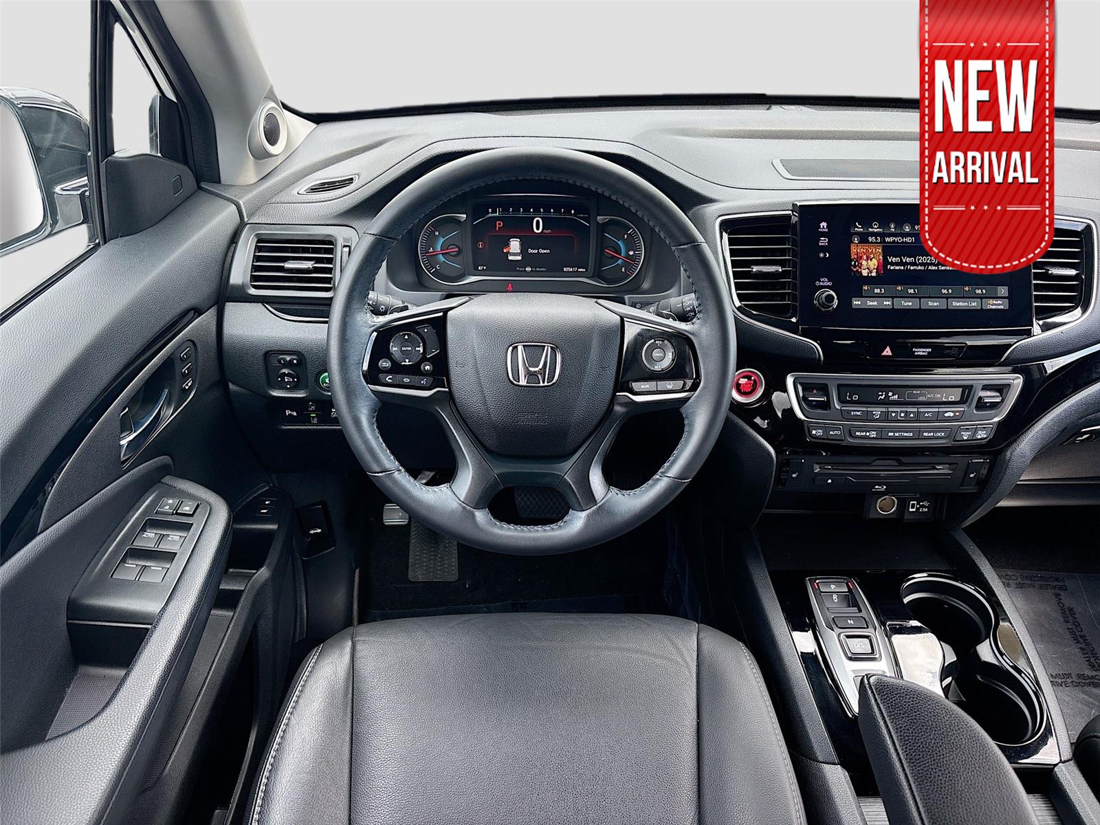2022 Honda Pilot Touring 7-Passenger
