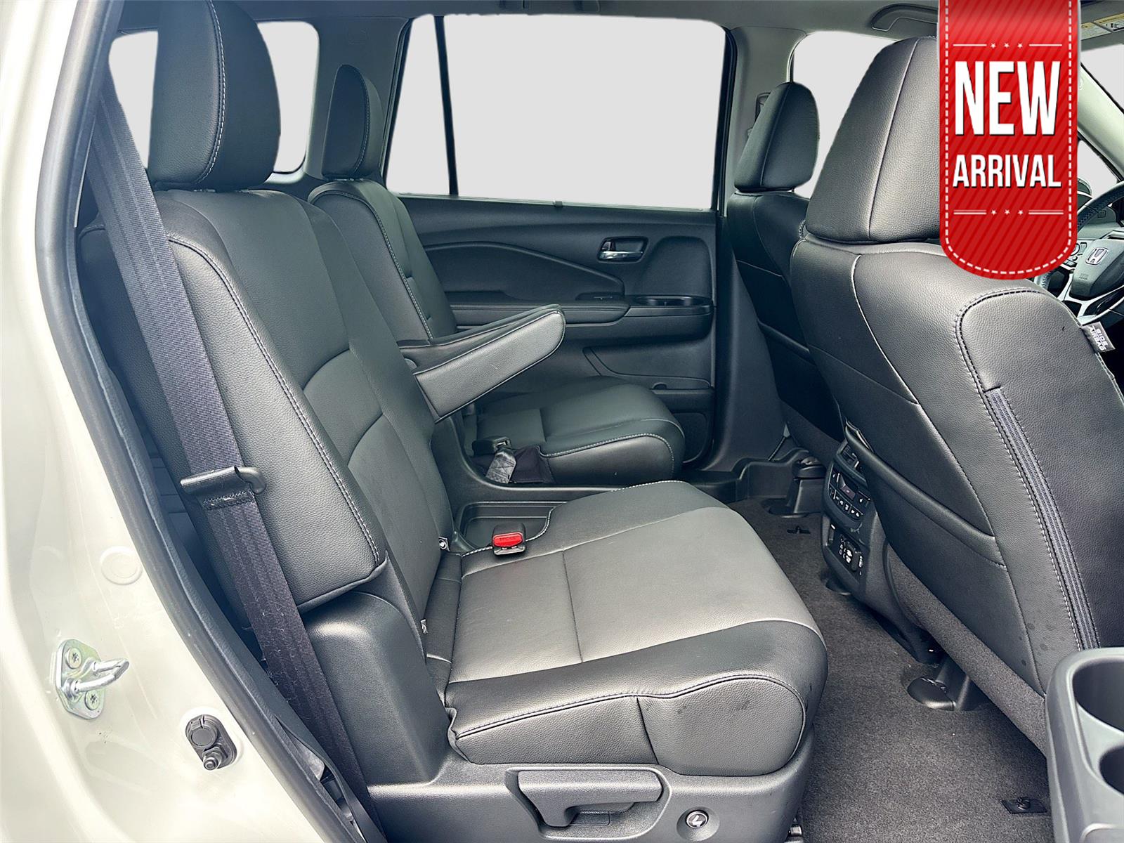 2022 Honda Pilot Touring 7-Passenger