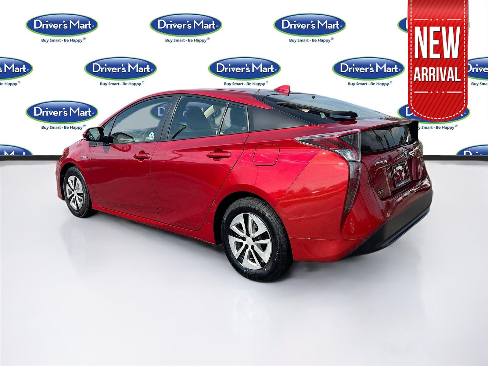 2016 Toyota Prius Two photo 3