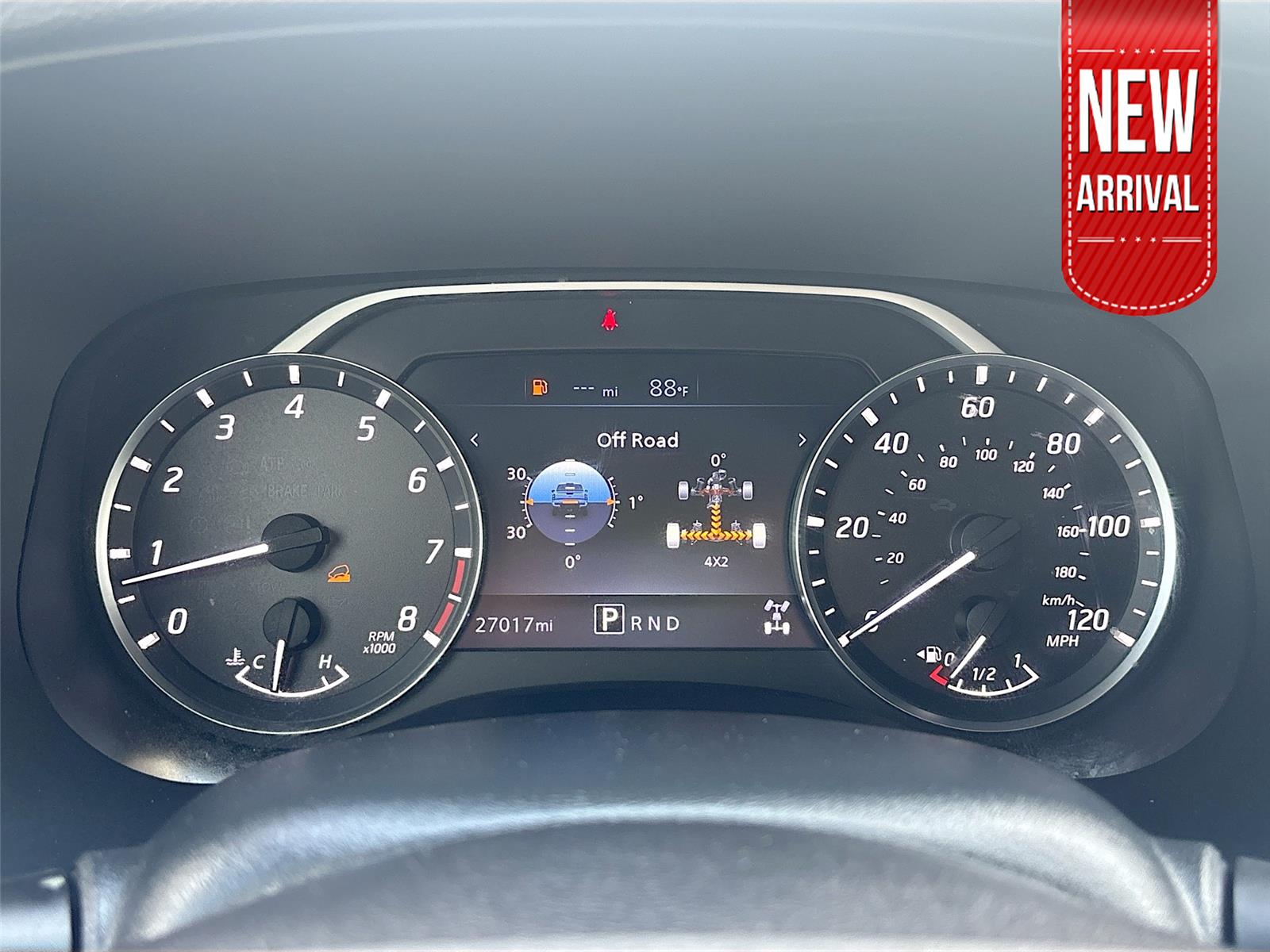 2023 Nissan Frontier SV