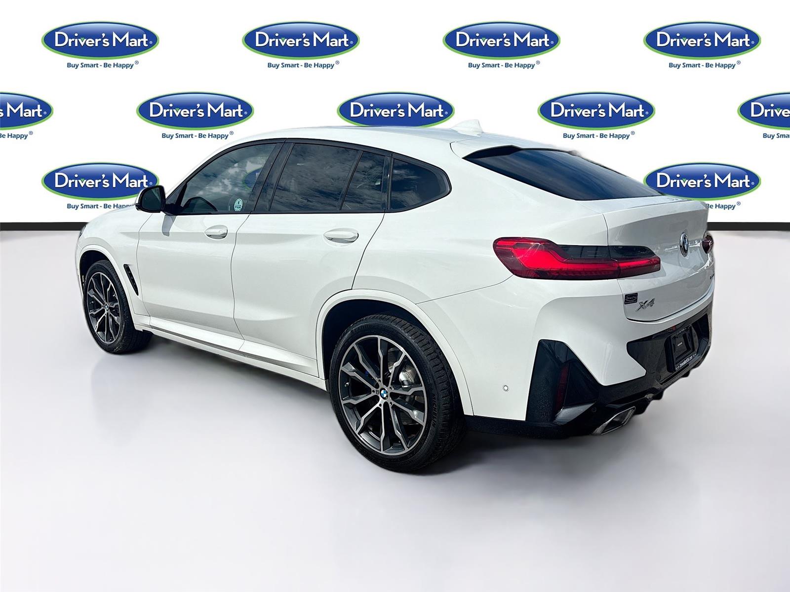 2022 BMW X4 xDrive30i