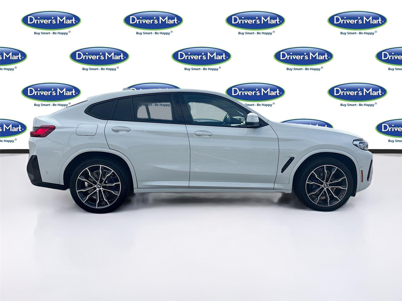 2022 BMW X4 xDrive30i