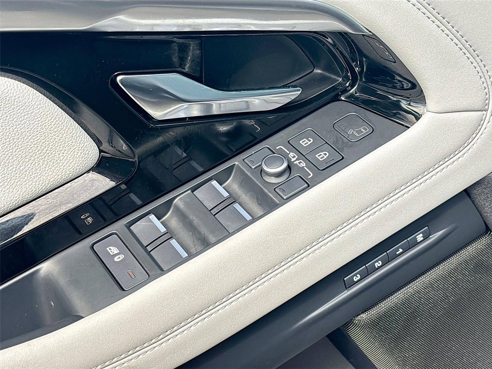 2022 Land Rover Range Rover Evoque SE