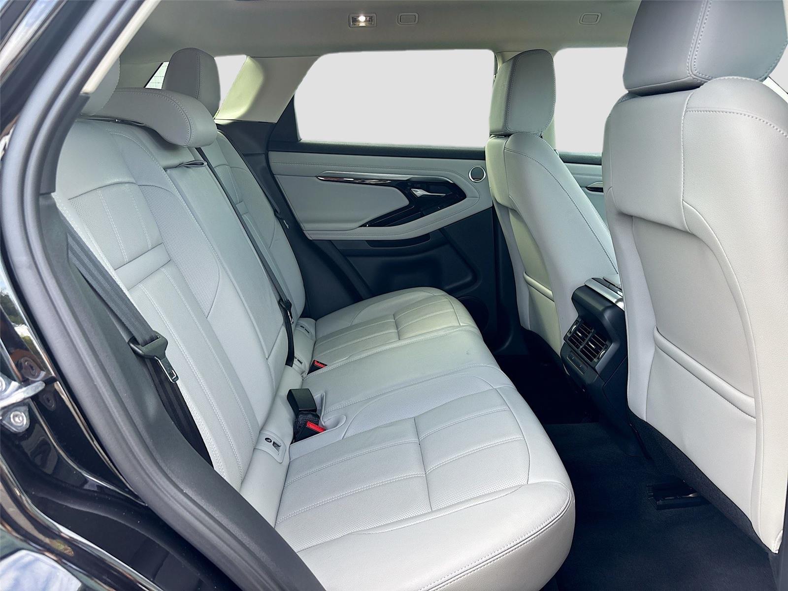 2022 Land Rover Range Rover Evoque SE