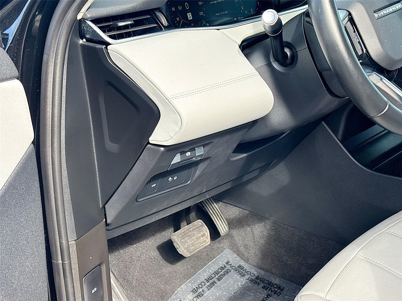 2022 Land Rover Range Rover Evoque SE