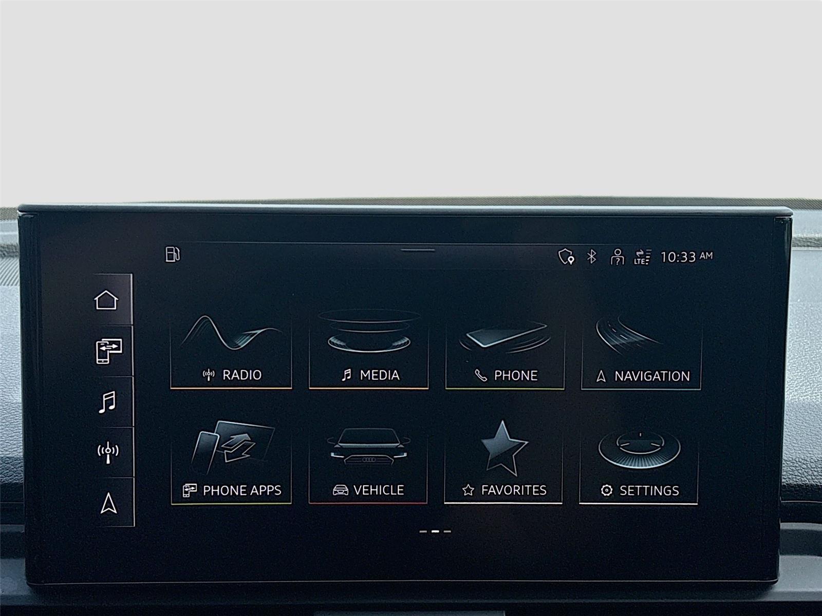 2022 Audi Q5 S line Premium Plus