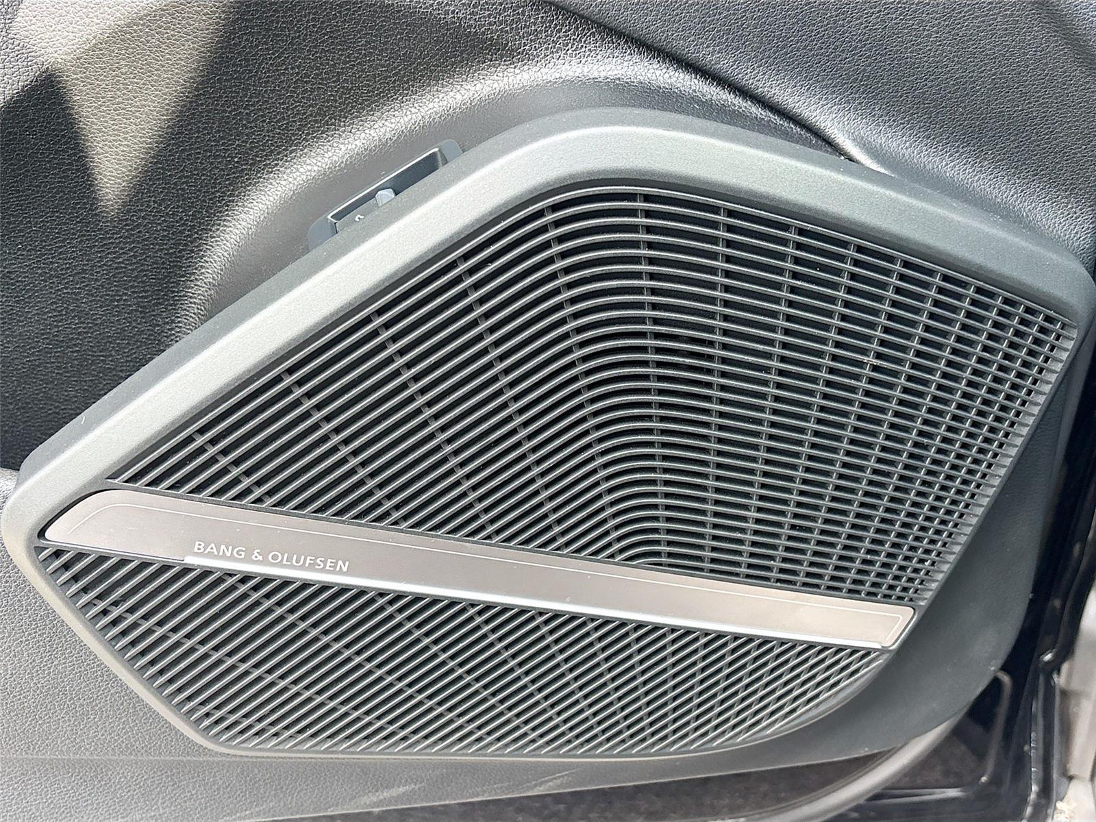2022 Audi Q5 S line Premium Plus